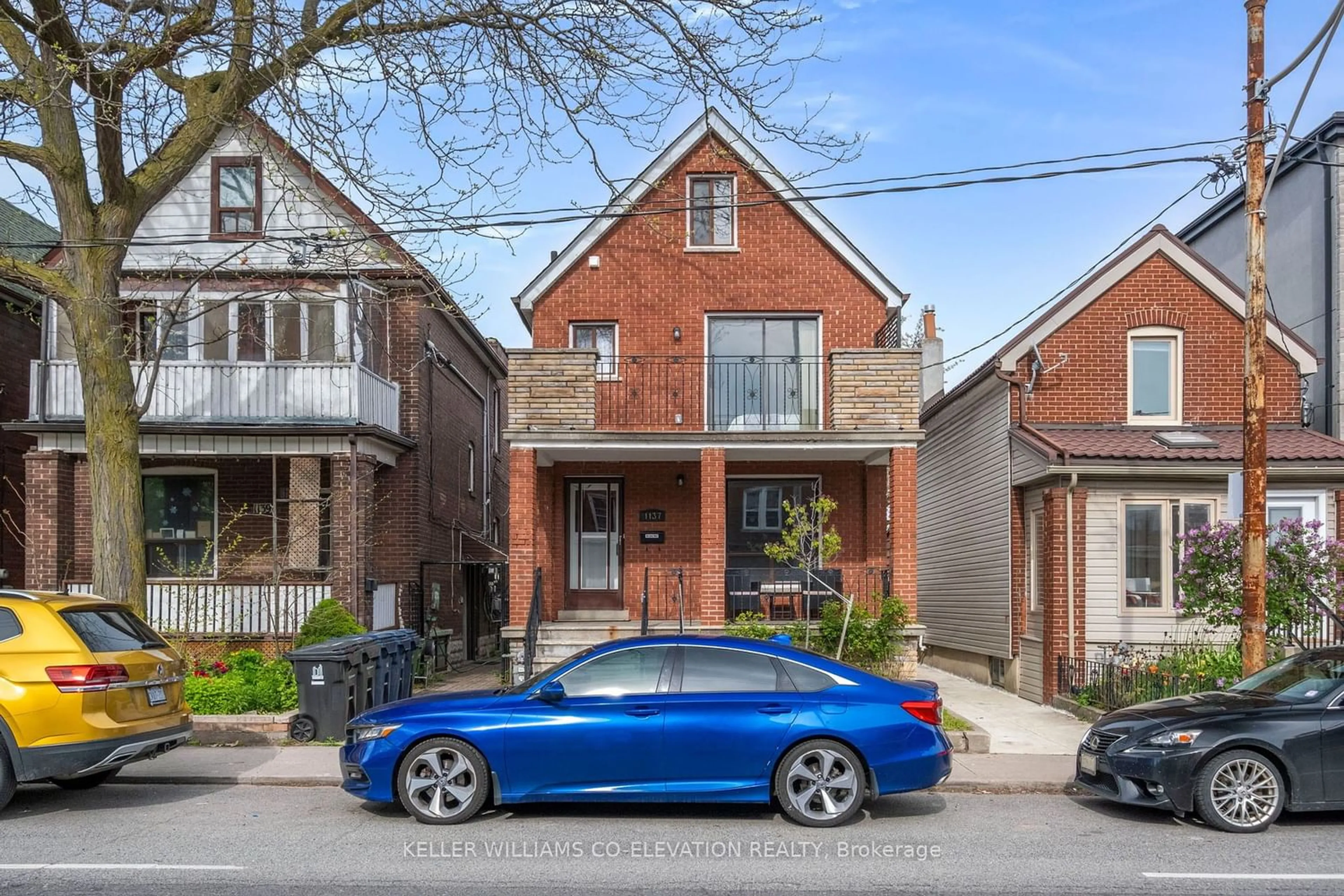Frontside or backside of a home for 1137 Dovercourt Rd, Toronto Ontario M6H 2Y1