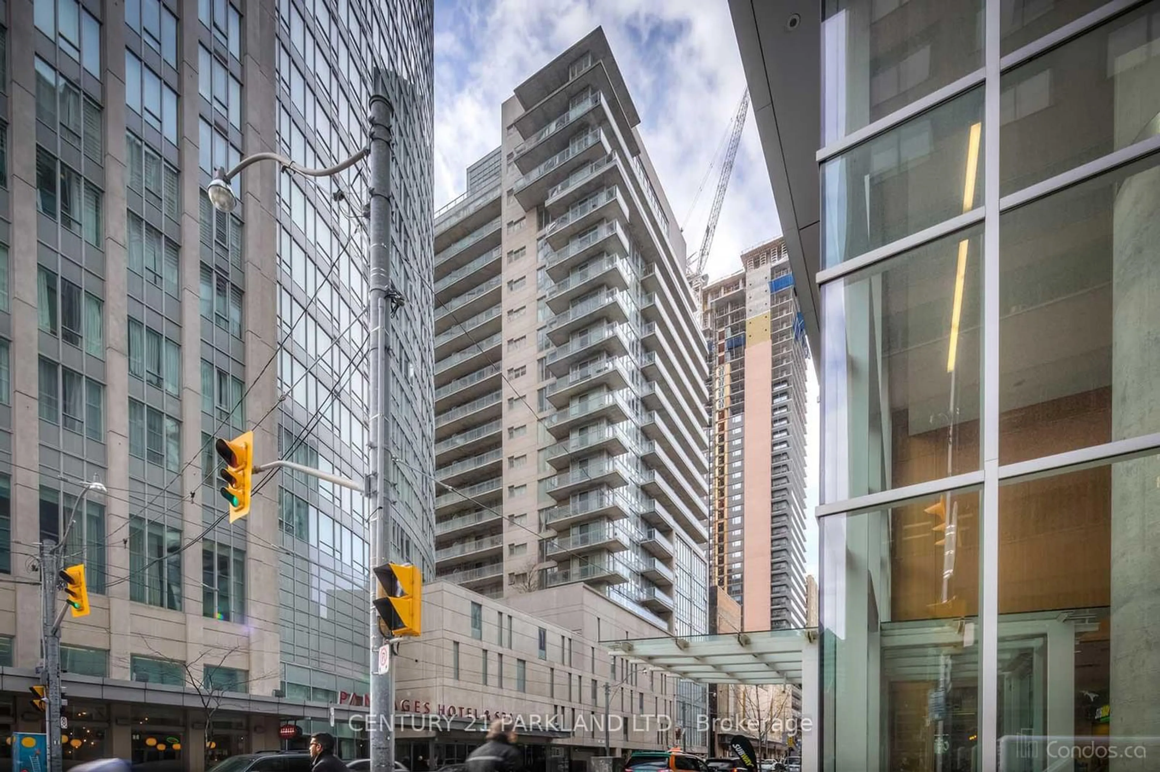 A pic from exterior of the house or condo for 220 Victoria St ##1101, Toronto Ontario M5B 2R6