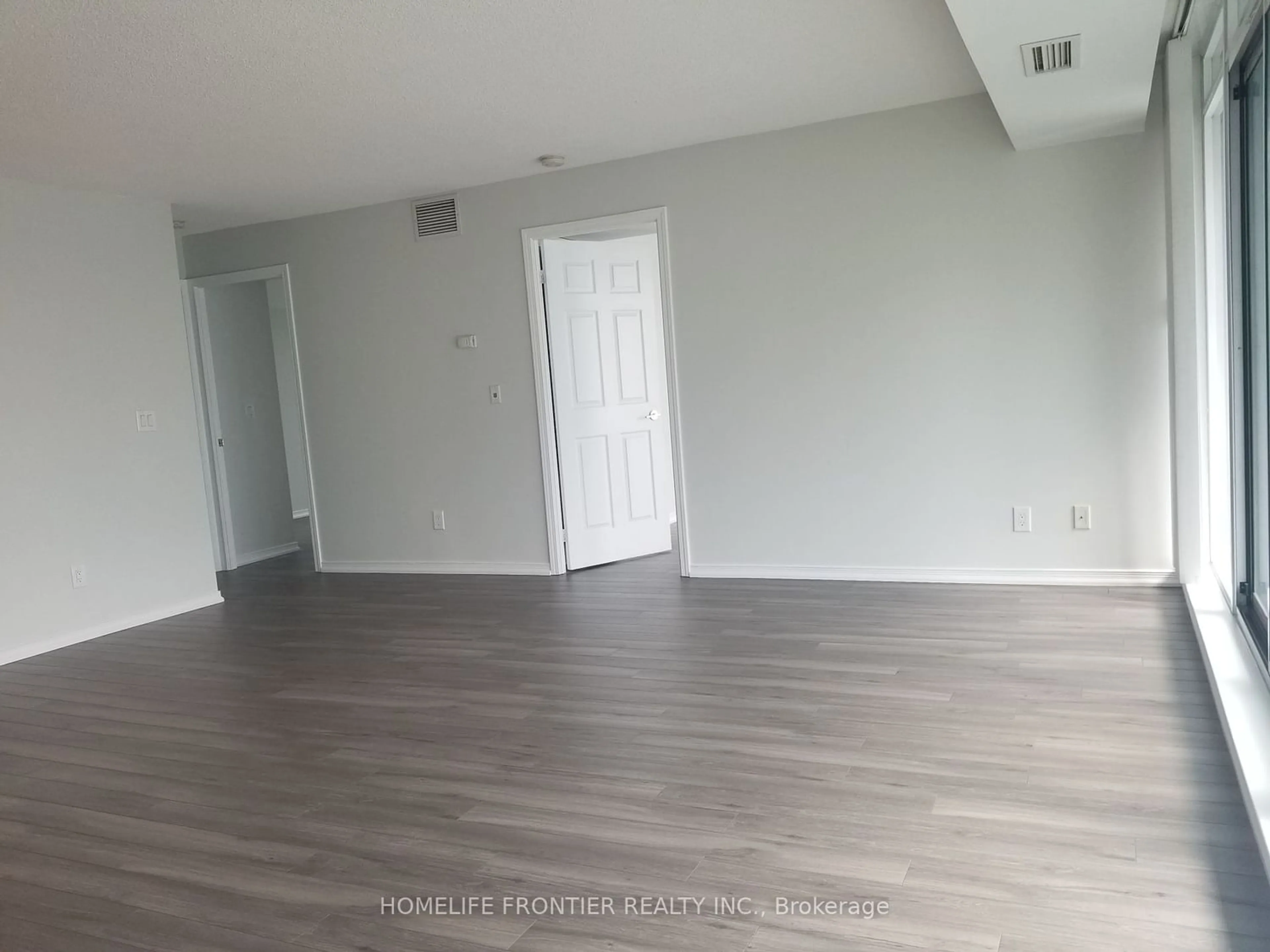 A pic of a room for 5508 Yonge St #1702, Toronto Ontario M5N 0C1