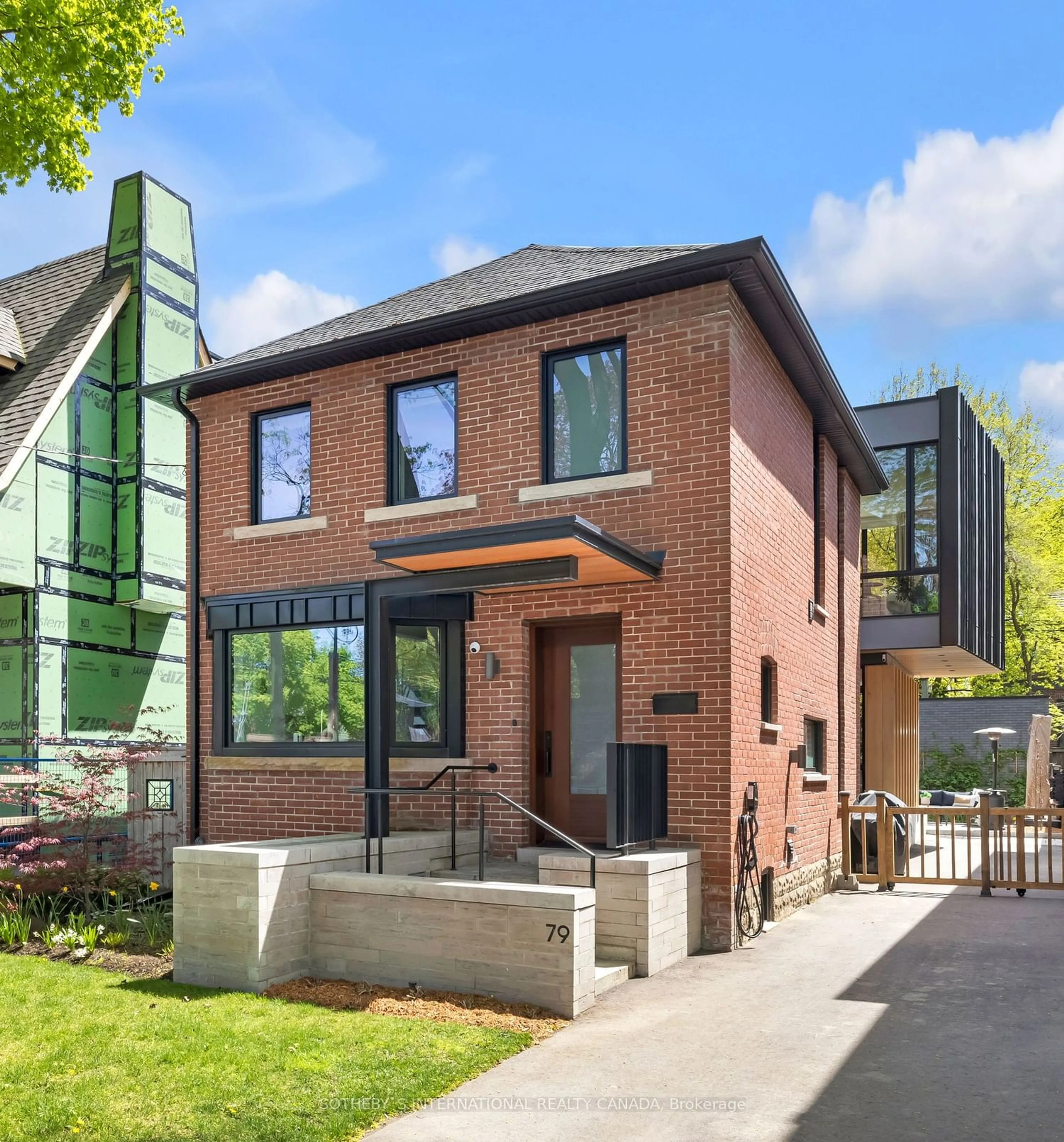 Home with brick exterior material for 79 Mcrae Dr, Toronto Ontario M4G 1S3