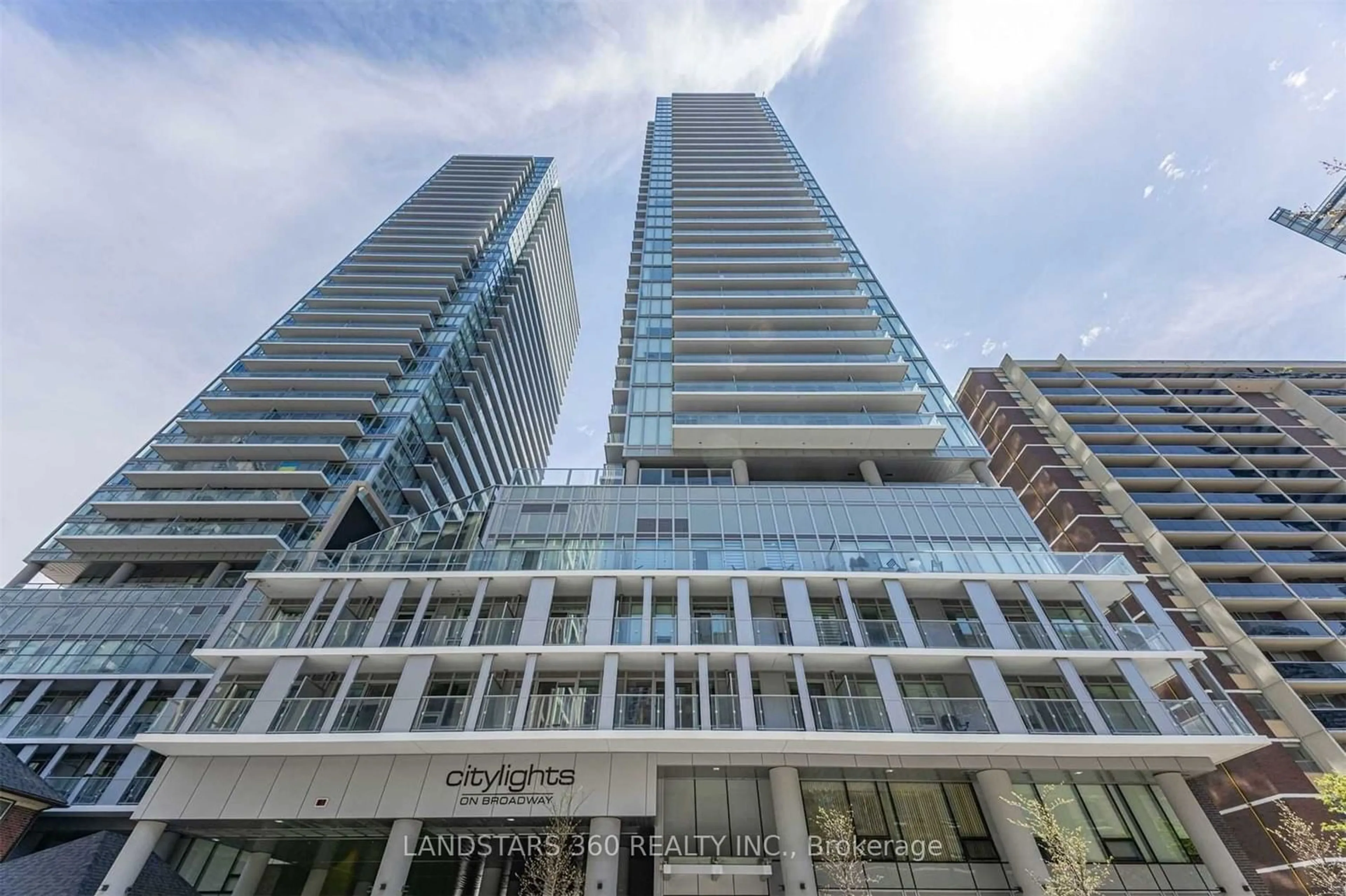 A pic from exterior of the house or condo for 195 Redpath Ave #3506, Toronto Ontario M4P 0E4