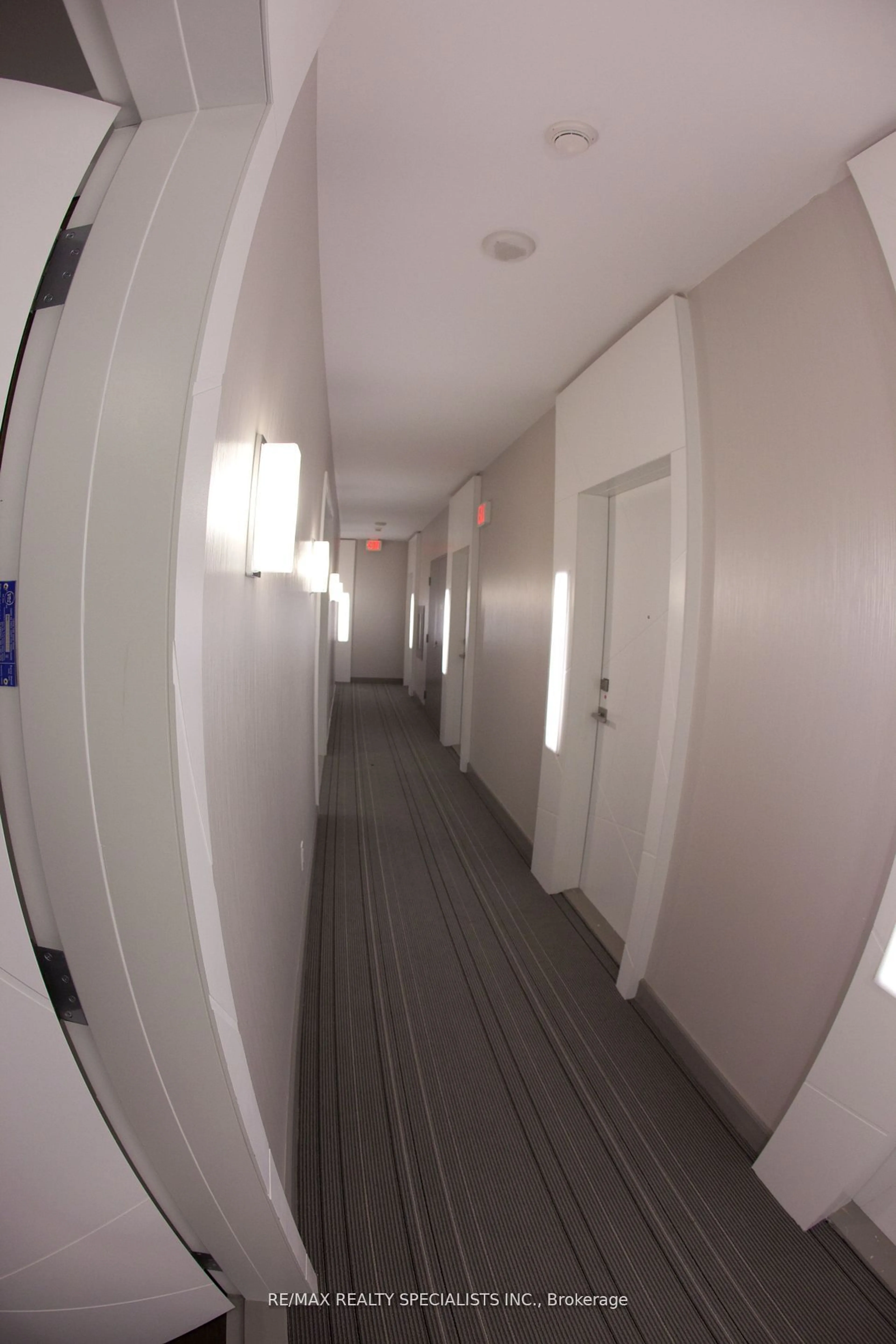 A pic of a room for 12 York St #811, Toronto Ontario M5J 2Z2