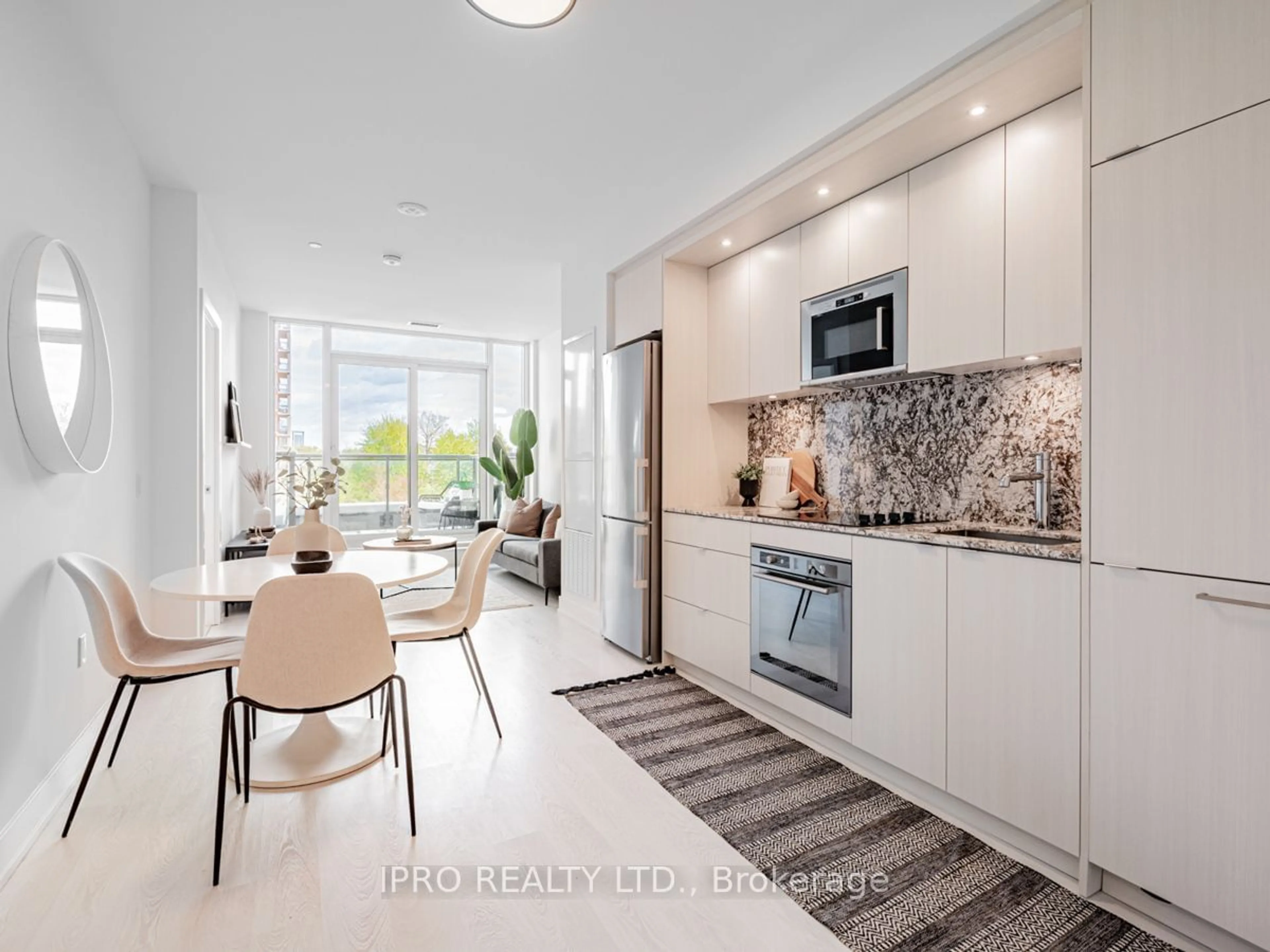 Contemporary kitchen for 20 Inn On The Park Dr #444, Toronto Ontario M3C 0P8