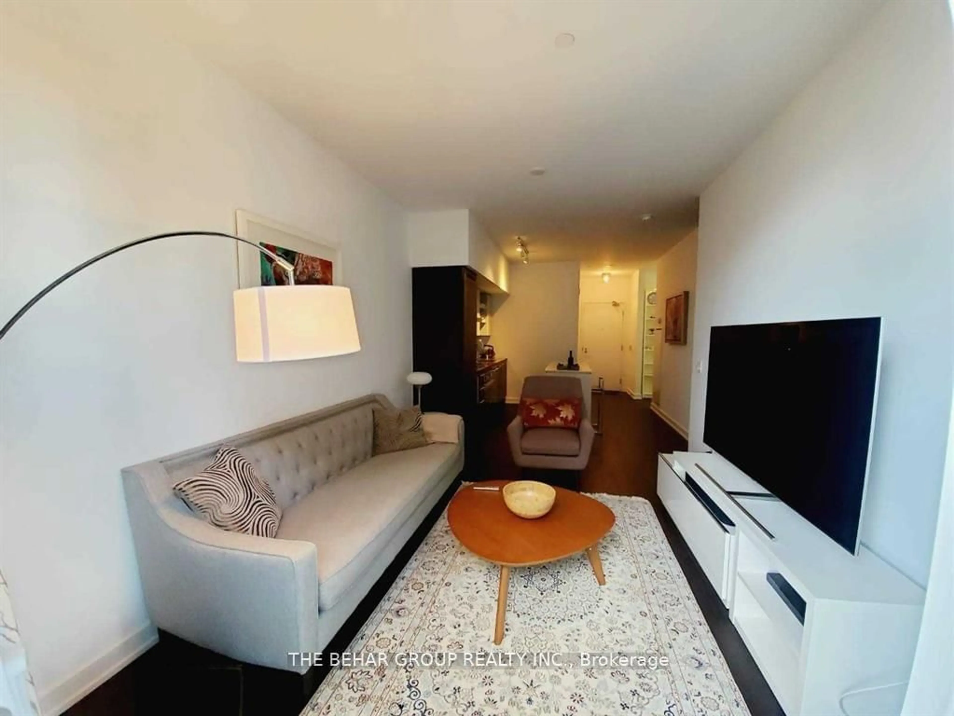 Living room for 1030 King St #1044, Toronto Ontario M6K 0B4