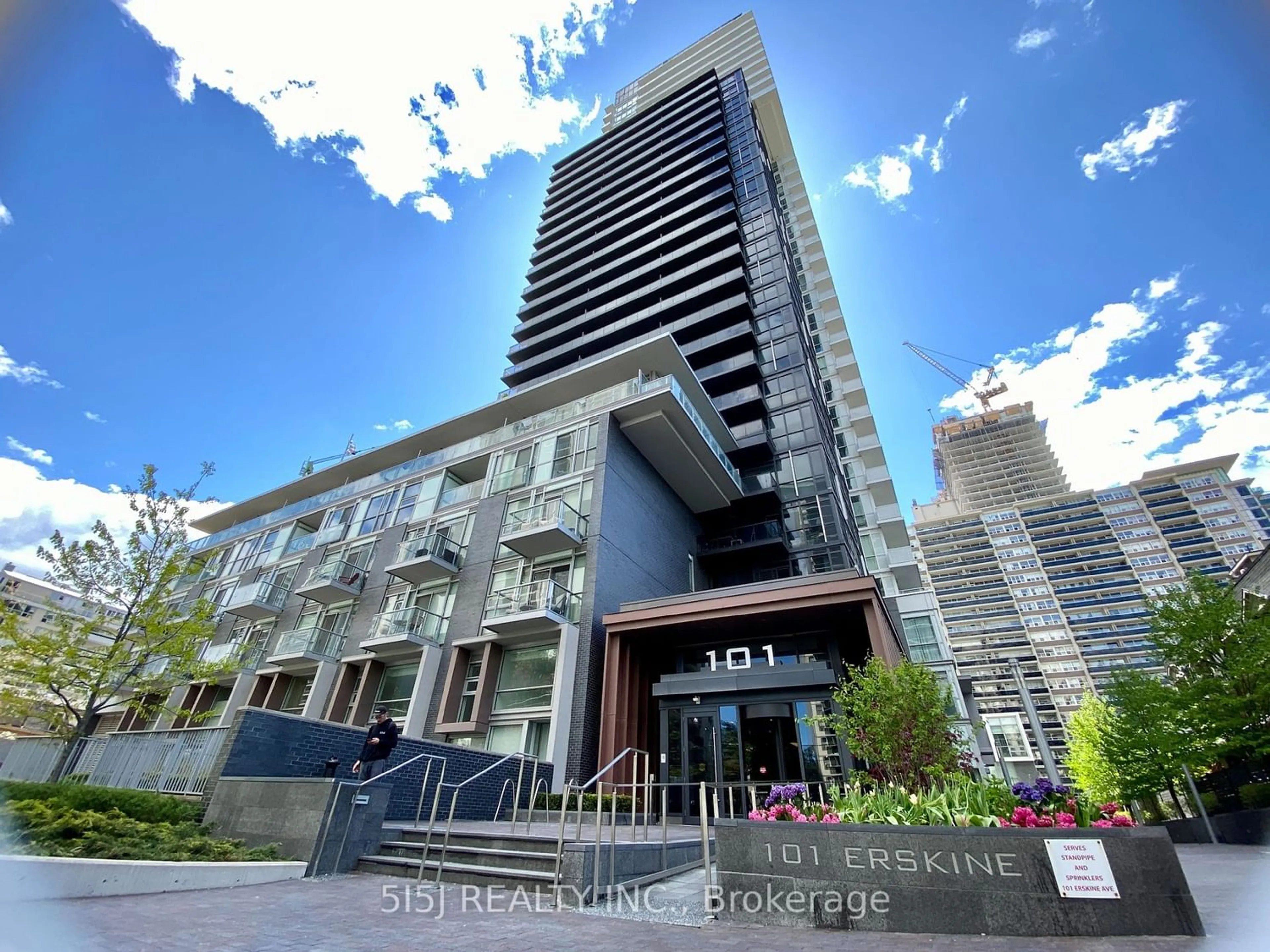 A pic from exterior of the house or condo for 101 Erskine Ave #1005, Toronto Ontario M4P 1Y5