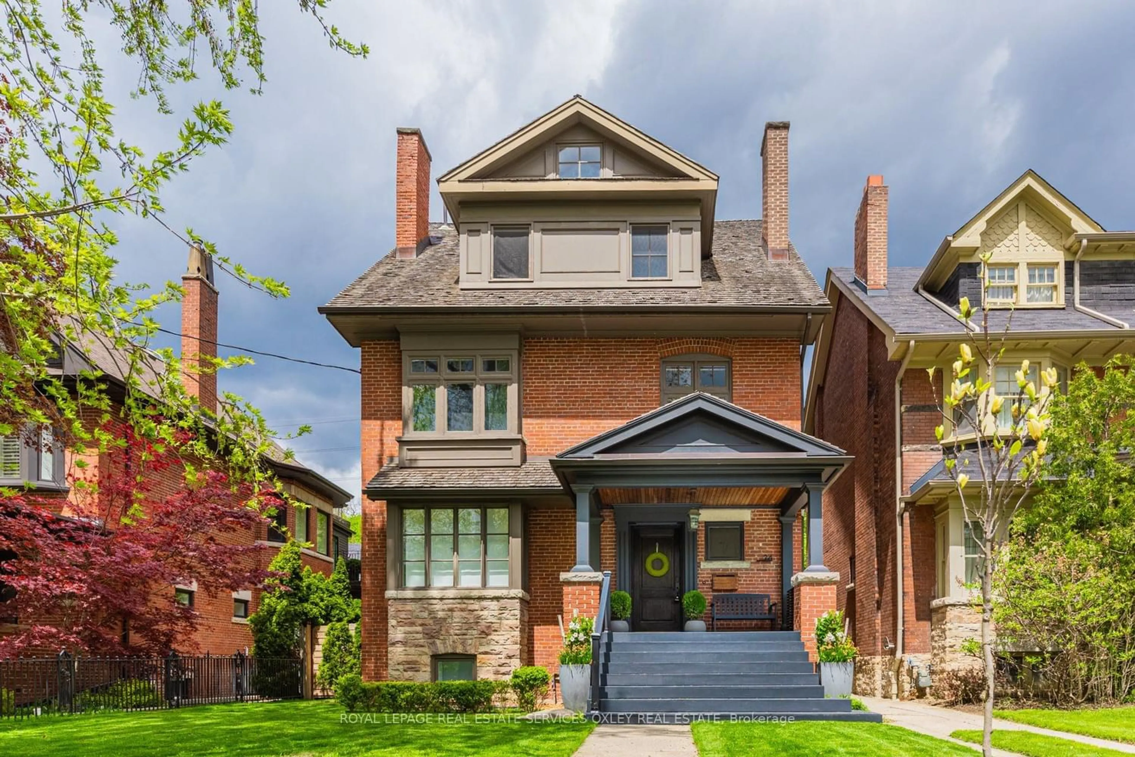 Home with brick exterior material for 24 St Andrews Gdns, Toronto Ontario M4W 2E1