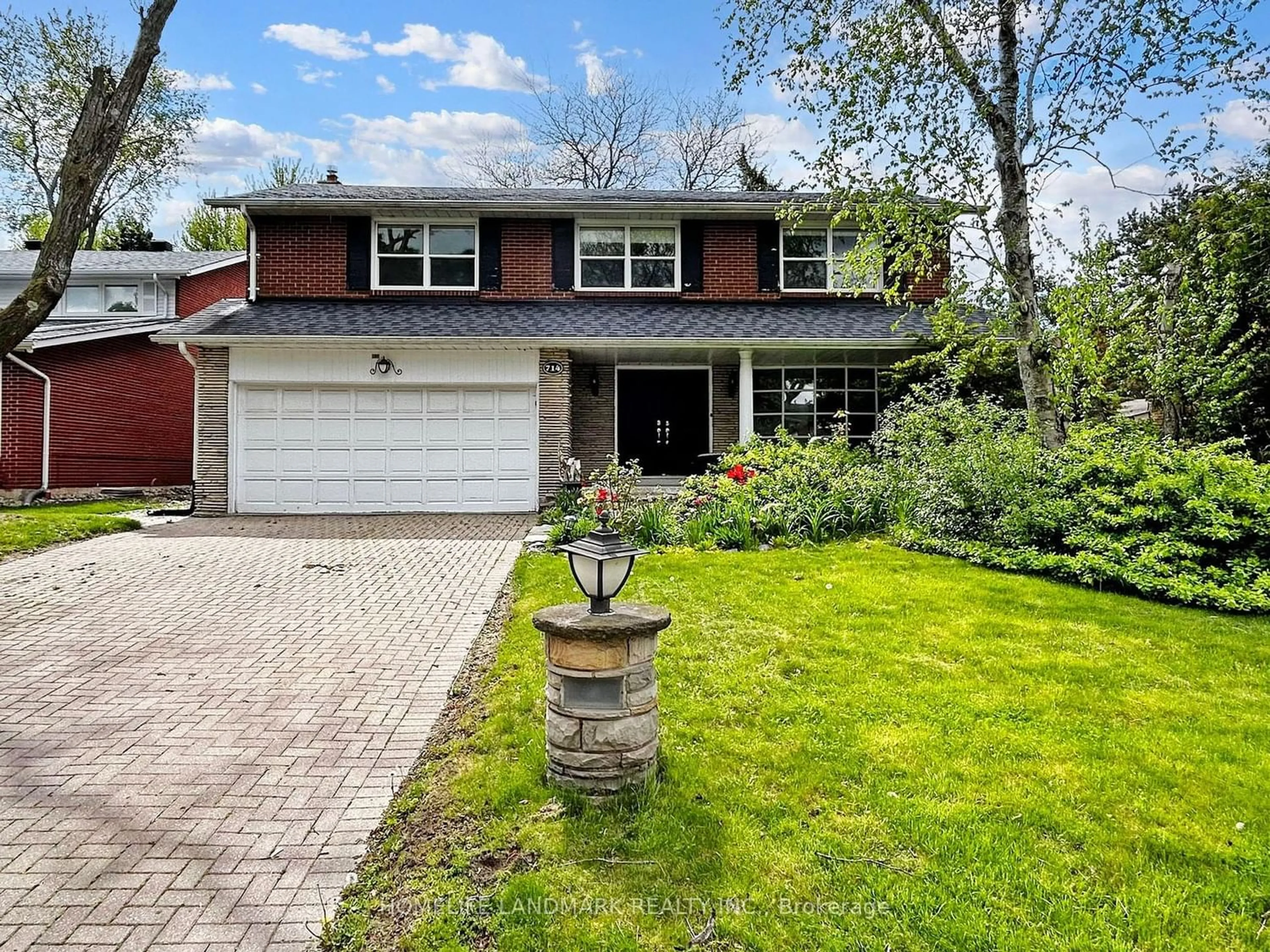 Home with brick exterior material for 714 Conacher Dr, Toronto Ontario M2M 3N6