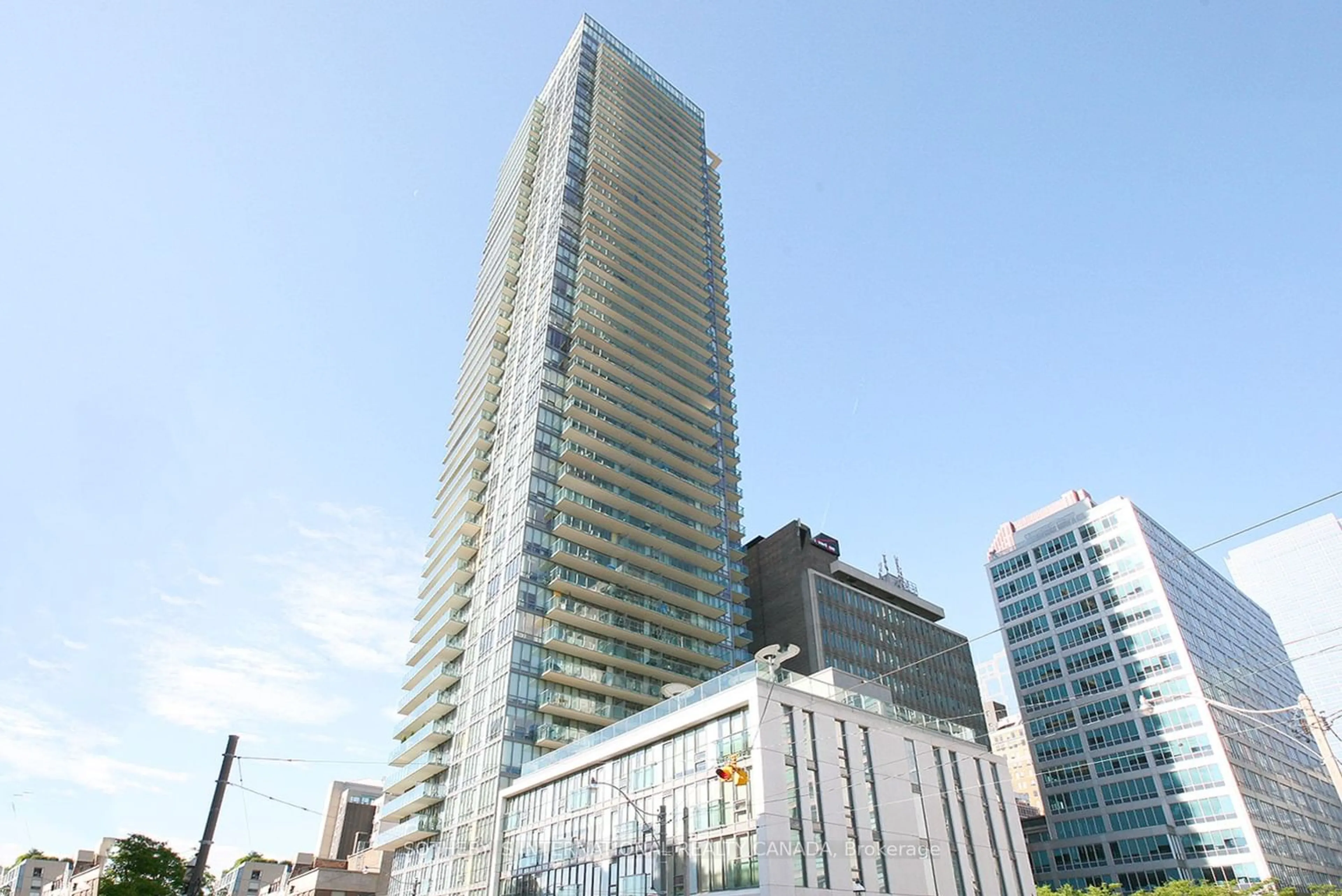A pic from exterior of the house or condo for 33 Lombard St #2609, Toronto Ontario M5C 3H8
