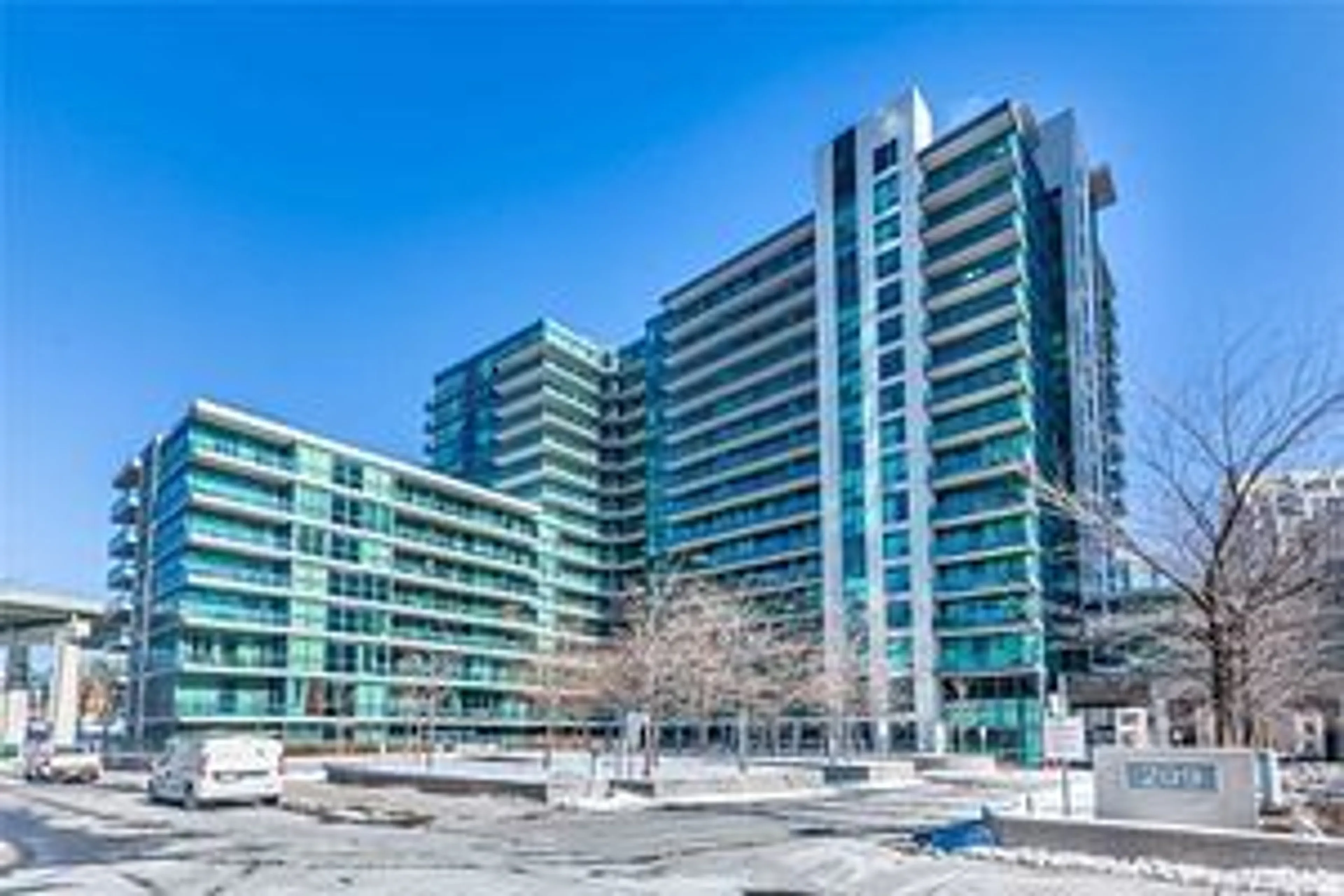 A pic from exterior of the house or condo for 209 Fort York Blvd #1568, Toronto Ontario M5V 4A1