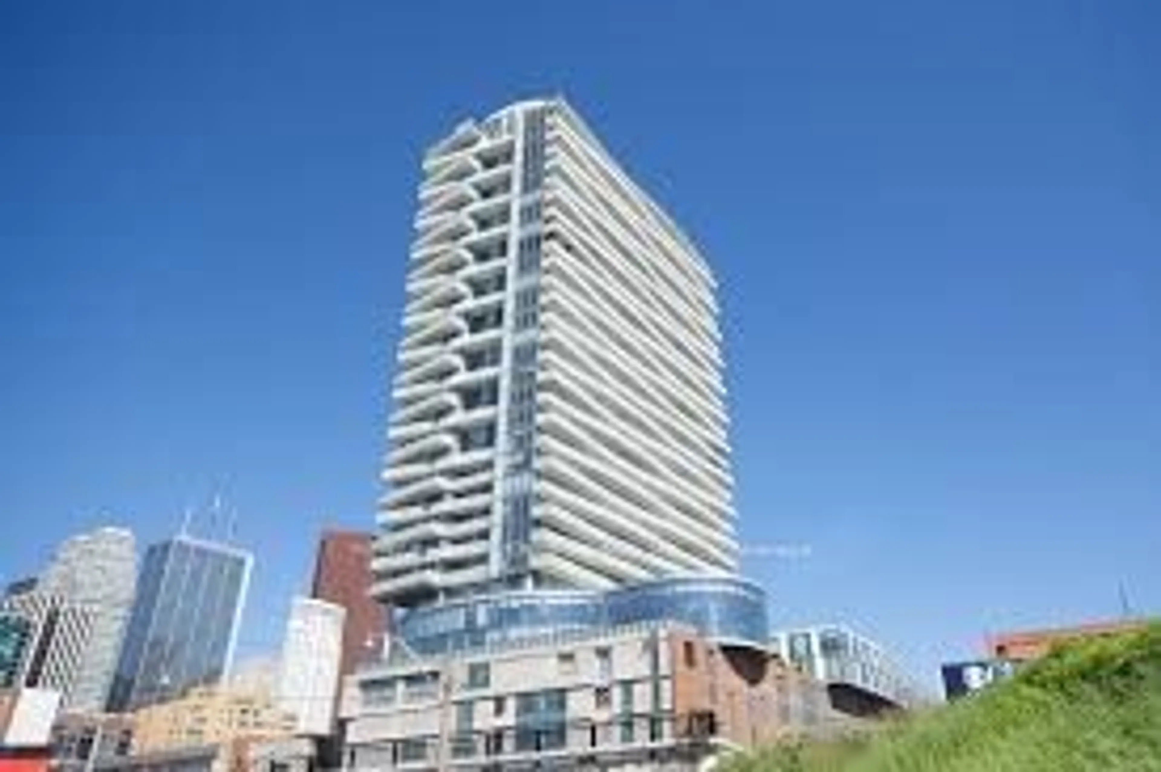 A pic from exterior of the house or condo for 1 Market St #1107, Toronto Ontario M5E 0A2
