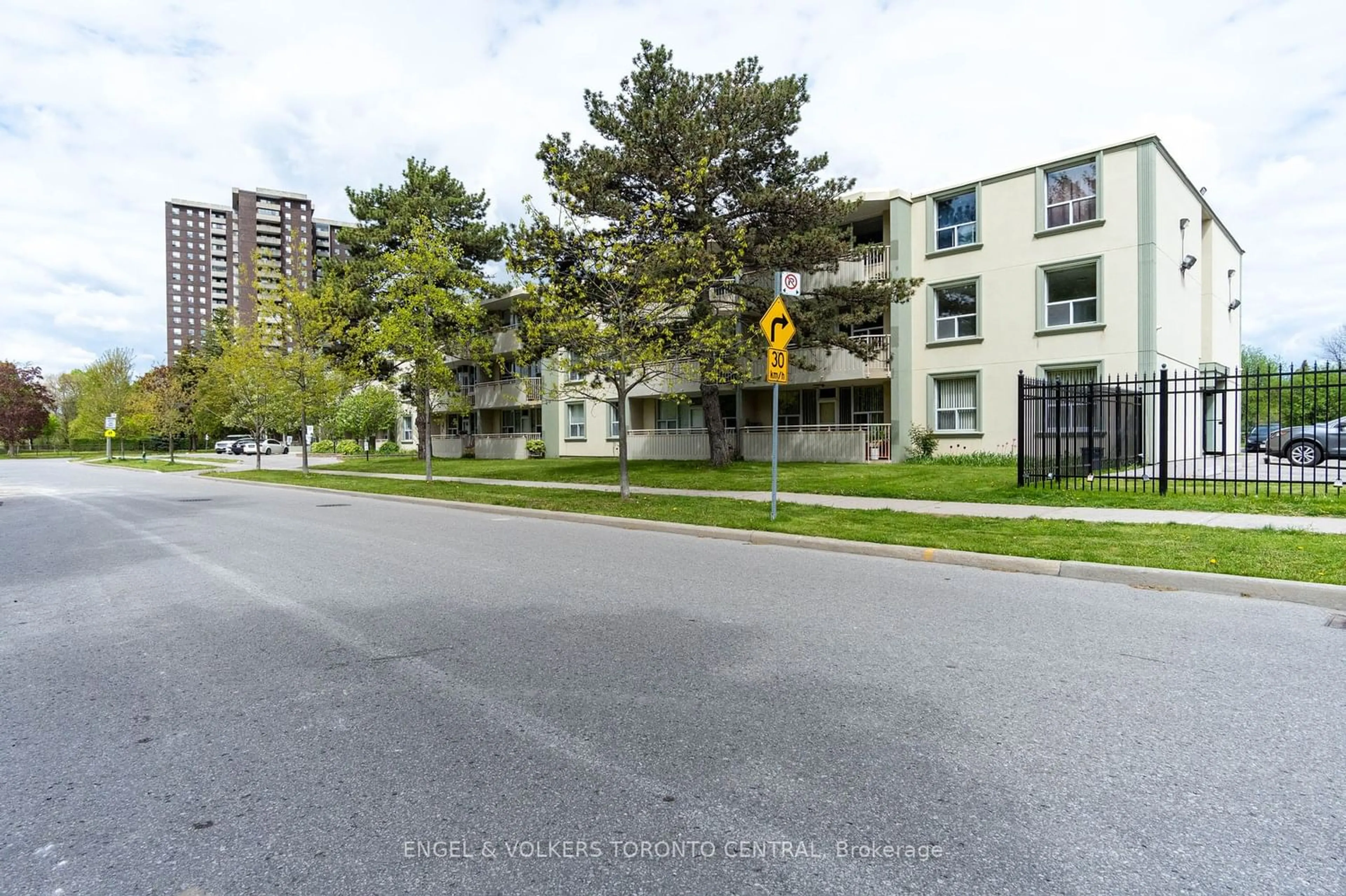 A pic from exterior of the house or condo for 70 Old Sheppard Ave #312, Toronto Ontario M2J 3L6