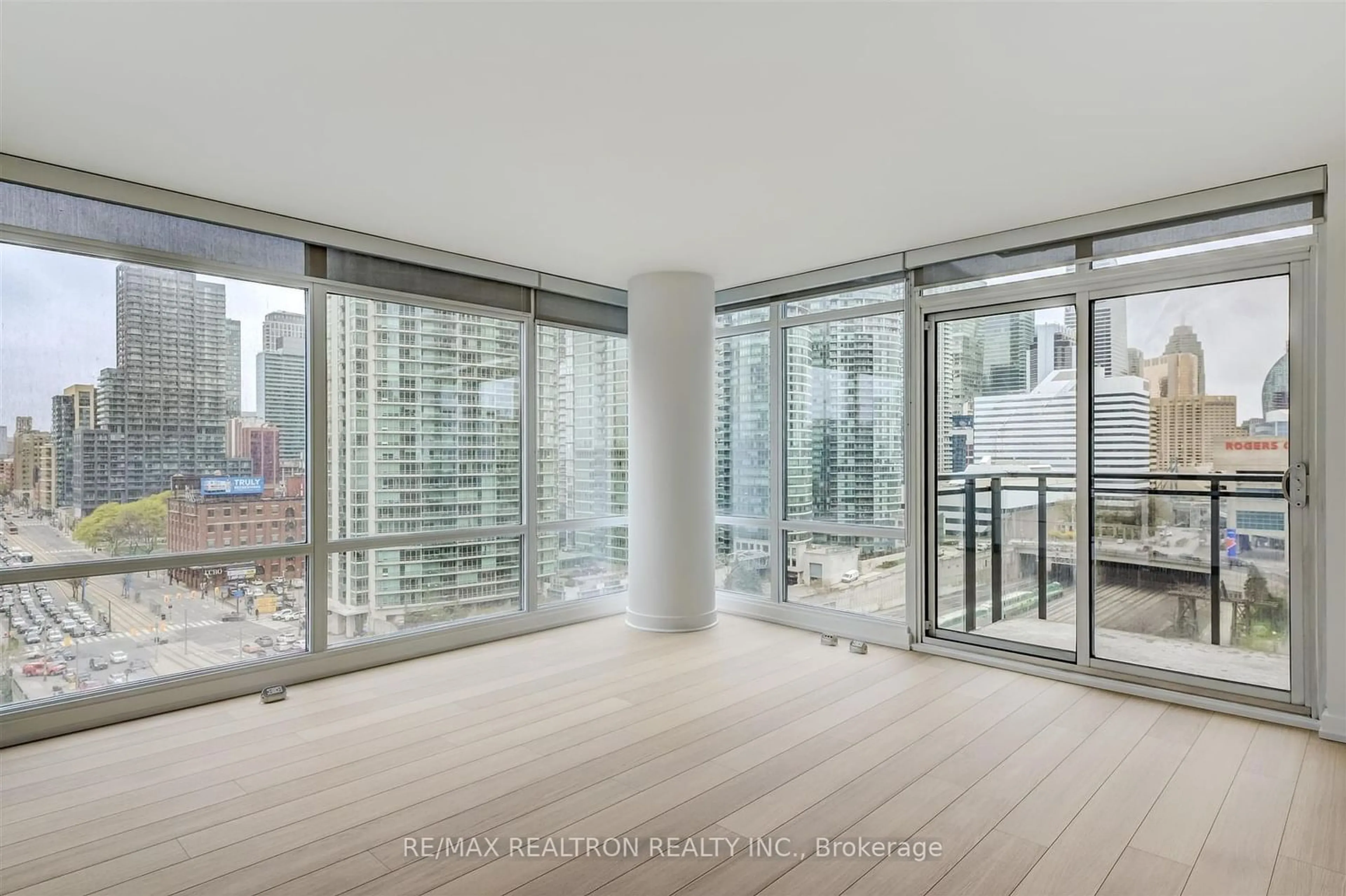 Other indoor space for 4K Spadina Ave #1203, Toronto Ontario M5V 3Y9