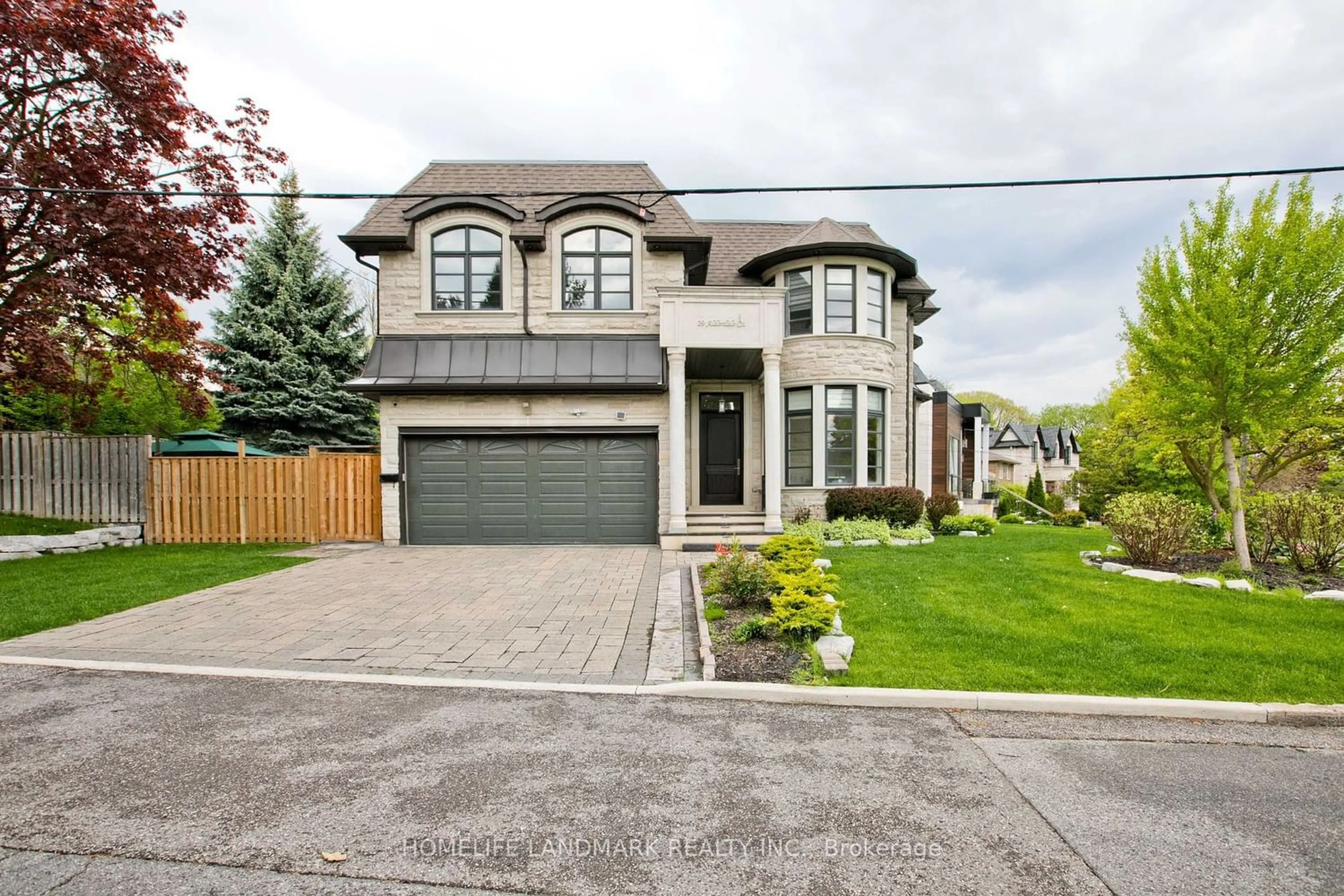 Frontside or backside of a home for 29 Alderdale Crt, Toronto Ontario M3B 2H8