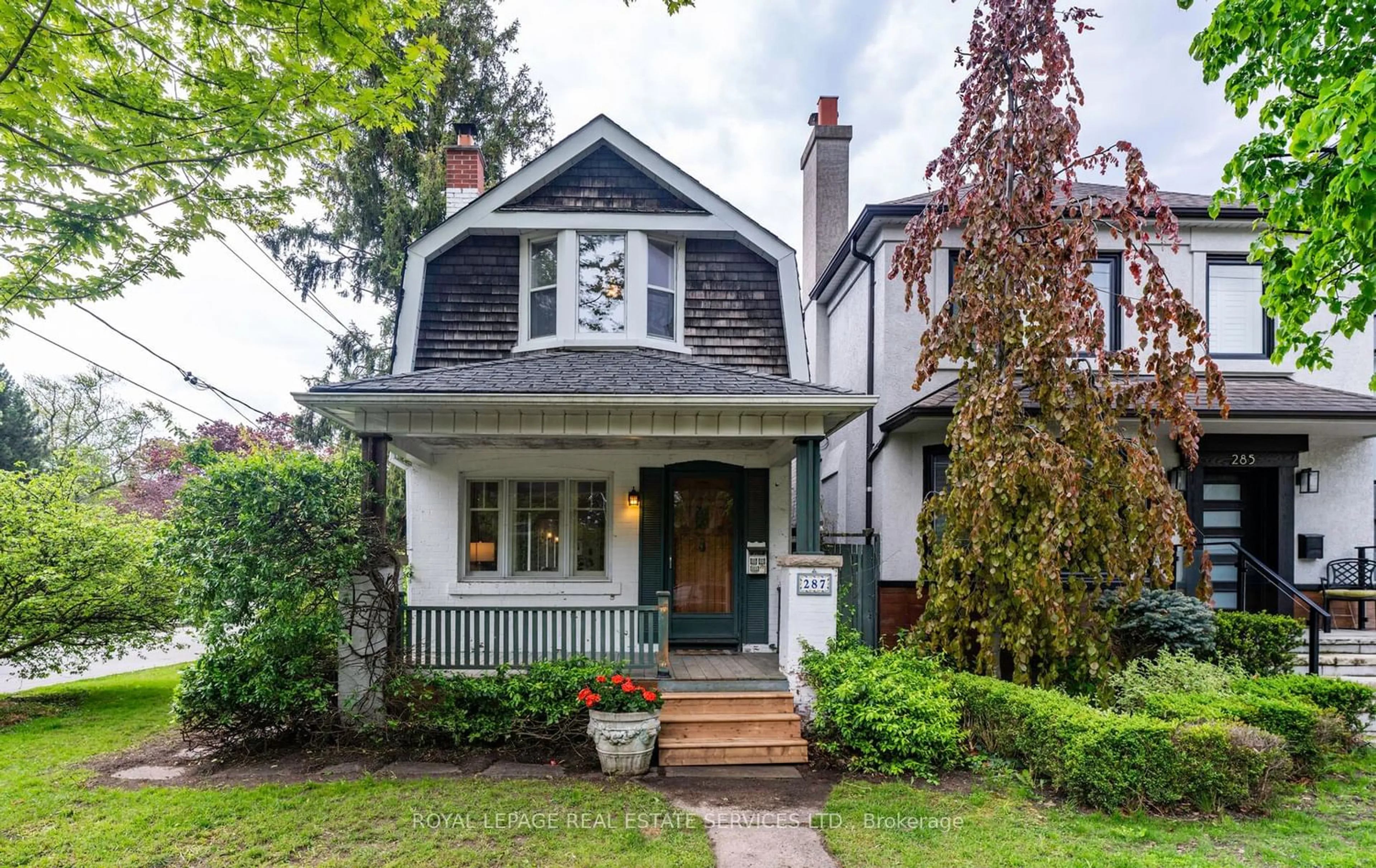 Frontside or backside of a home for 287 Snowdon Ave, Toronto Ontario M4N 2B4