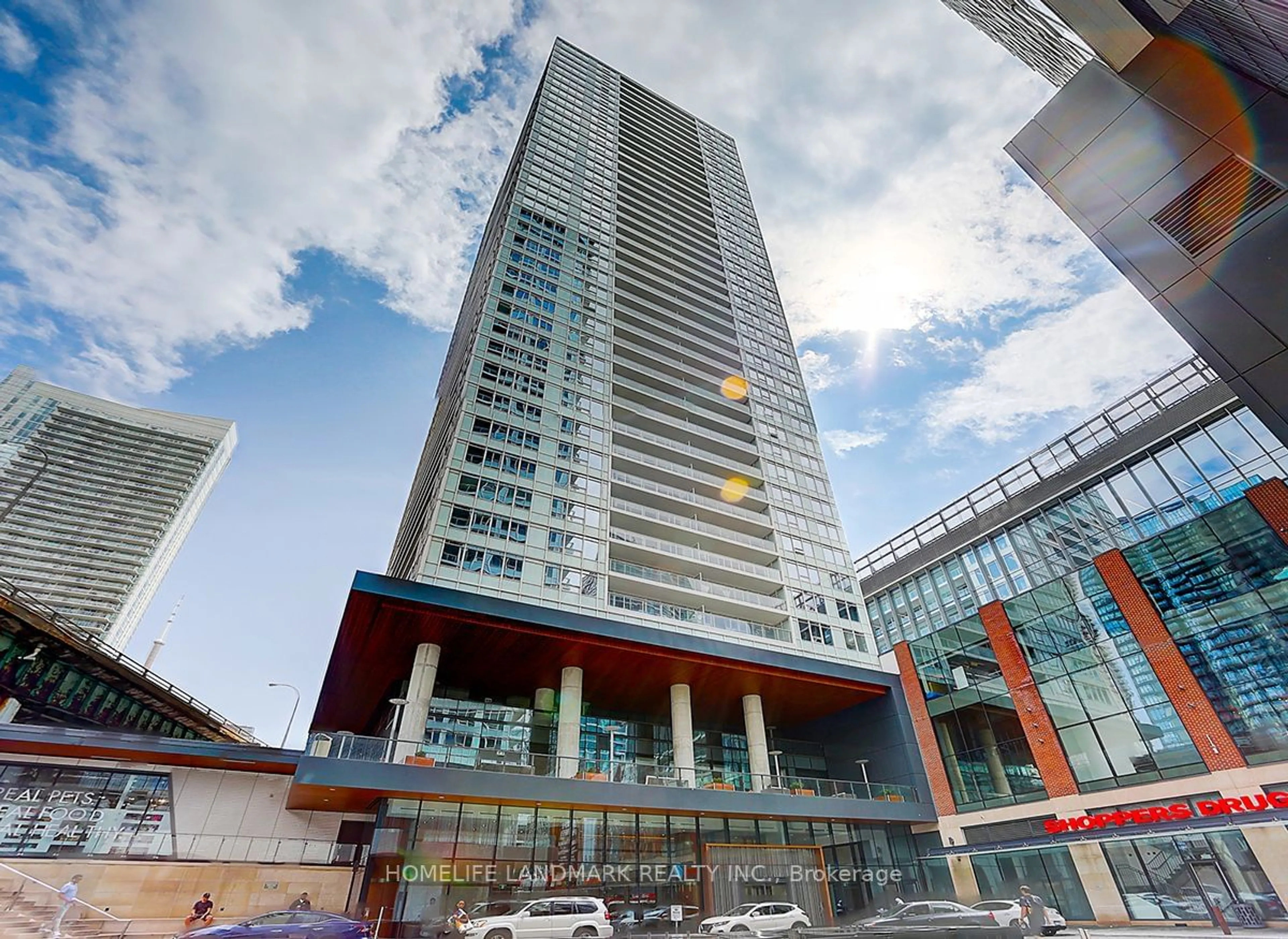 A pic from exterior of the house or condo for 17 Bathurst St #601, Toronto Ontario M5V 0N1