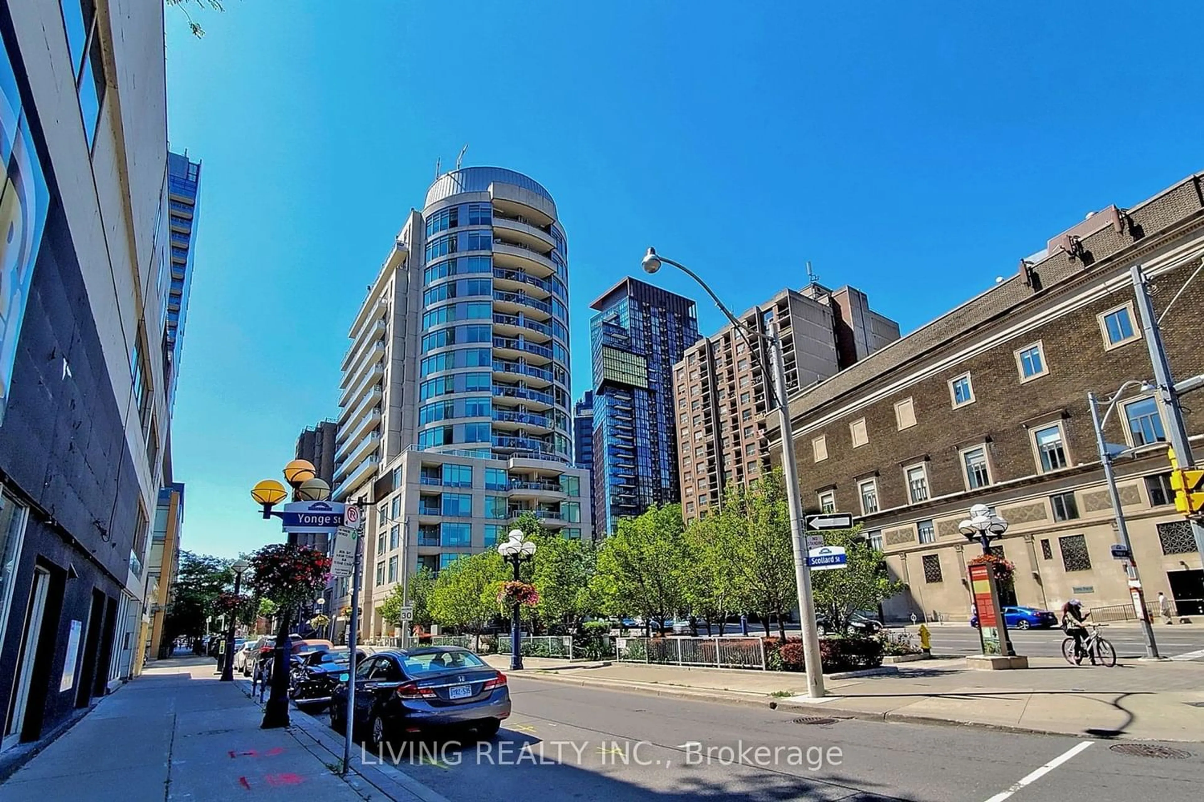 A pic from exterior of the house or condo for 8 Scollard St #411, Toronto Ontario M5R 1M2