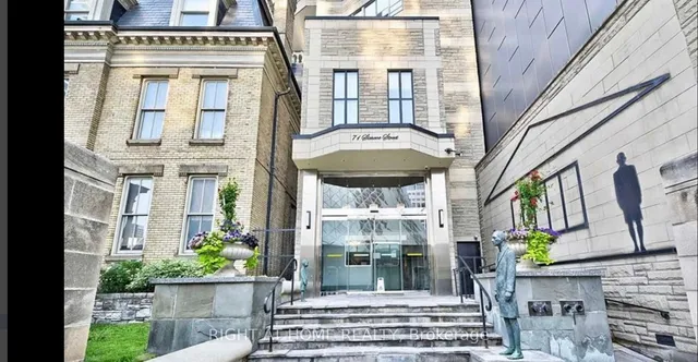 Additional image 15 of 71 Simcoe St Unit 705