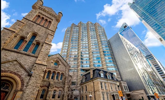 Additional image 5 of 71 Simcoe St Unit 705