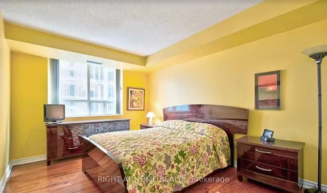 Additional image 8 of 71 Simcoe St Unit 705