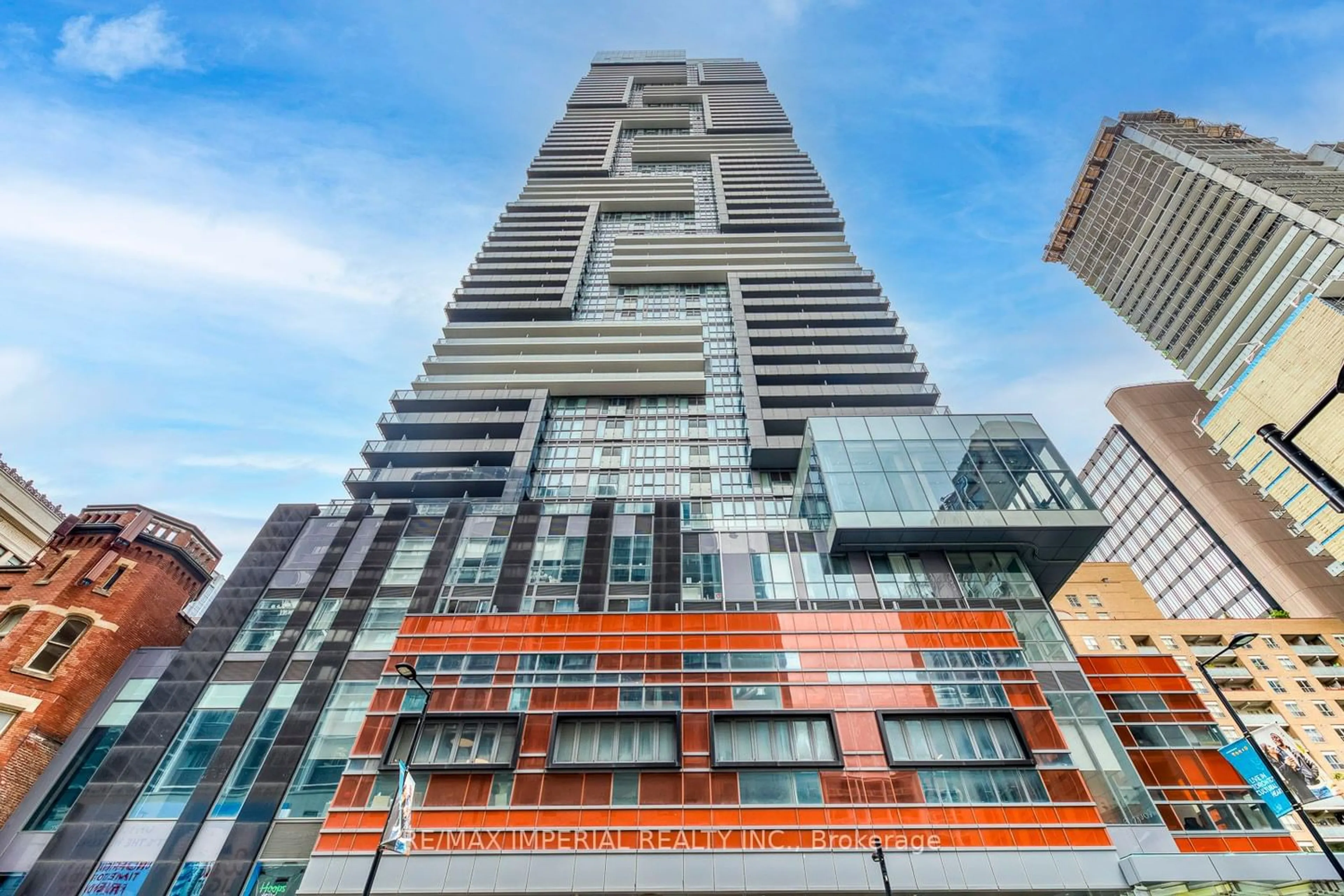A pic from exterior of the house or condo for 7 Grenville St #4703, Toronto Ontario M4Y 0E9