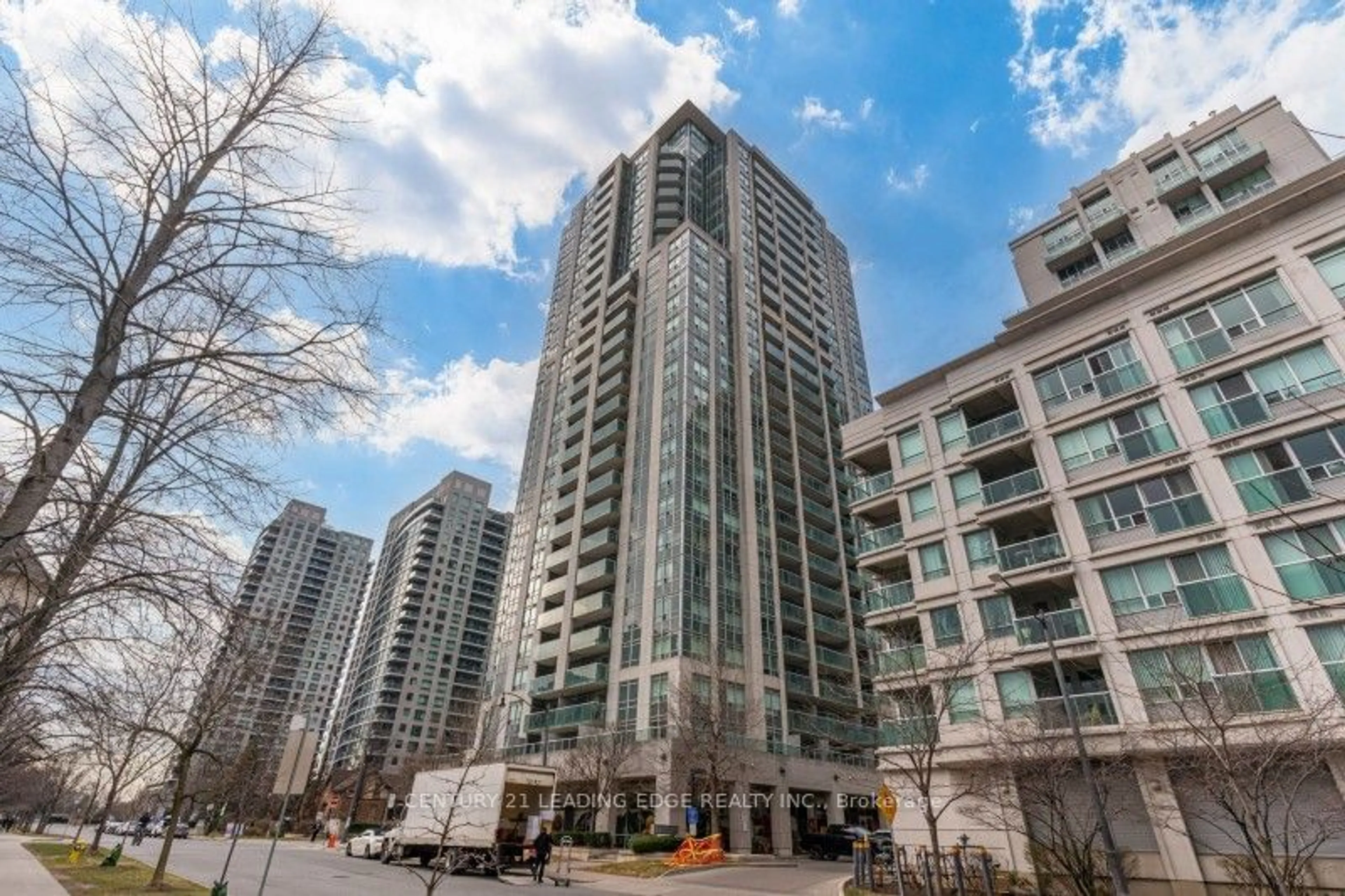 A pic from exterior of the house or condo for 16 Harrison Garden Blvd #611, Toronto Ontario M2N 7J6