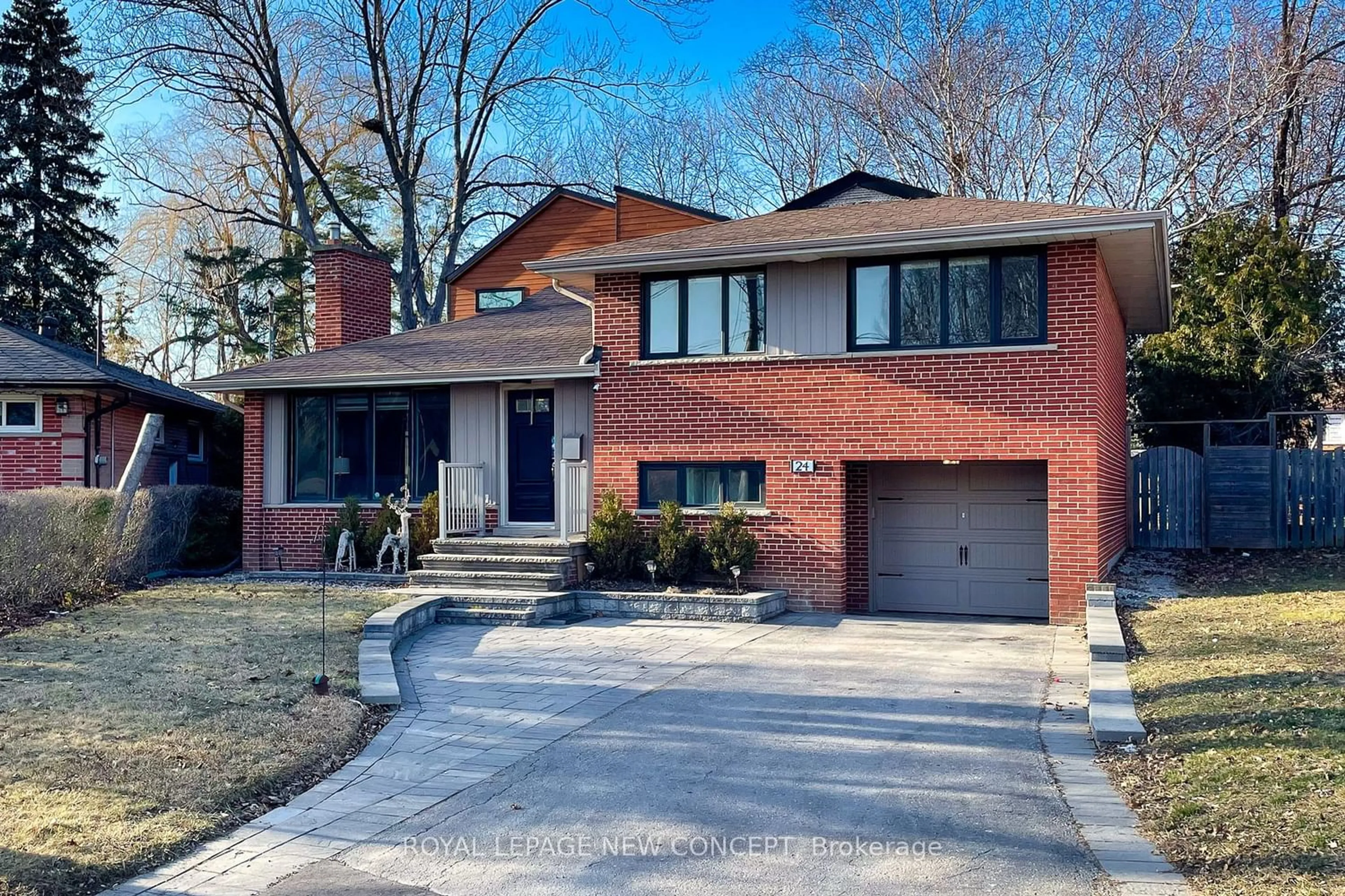 Home with brick exterior material for 24 Fleetwell Crt, Toronto Ontario M2R 1L3