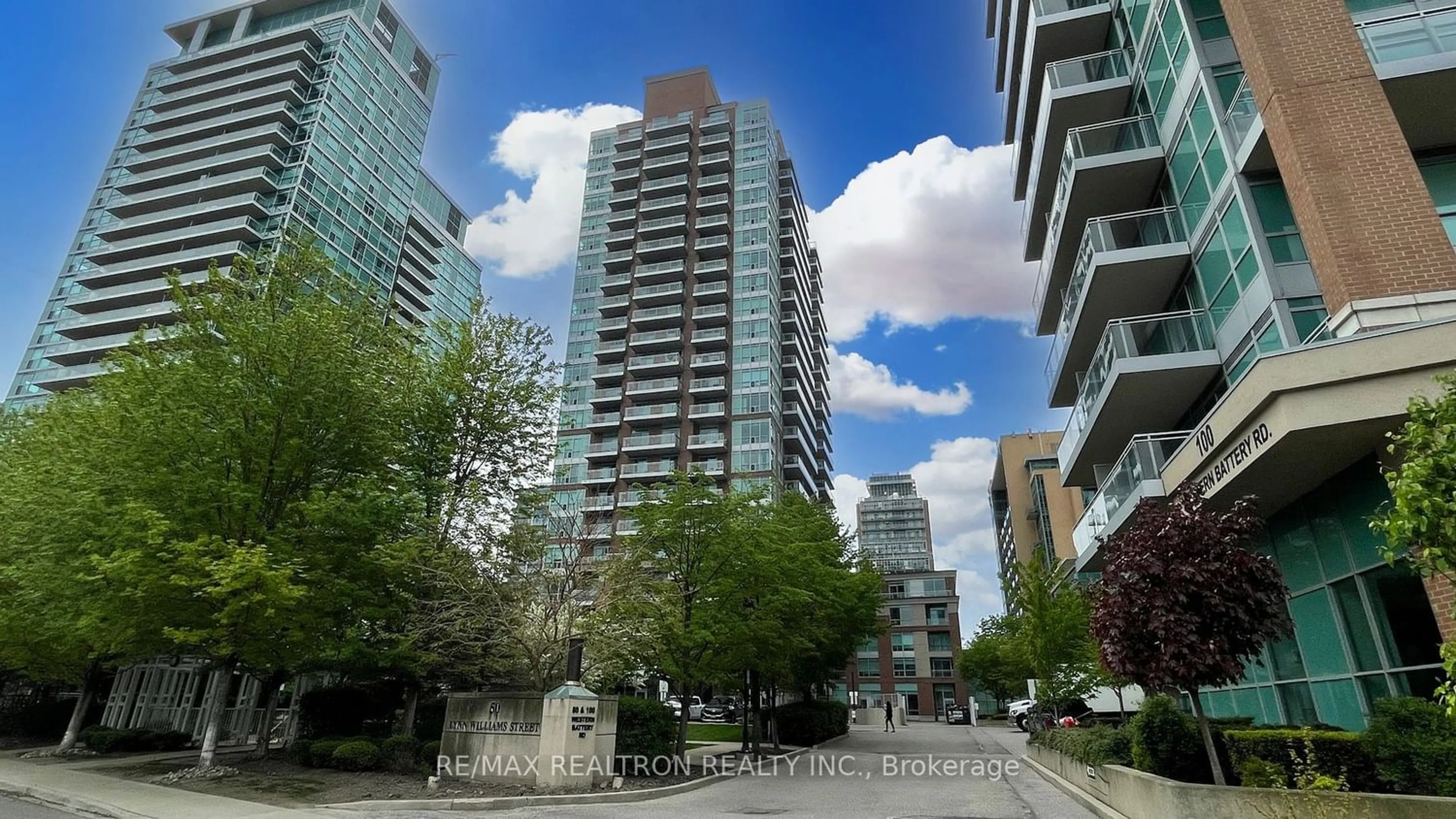 A pic from exterior of the house or condo for 50 Lynn Williams St #1611, Toronto Ontario M6K 3R9