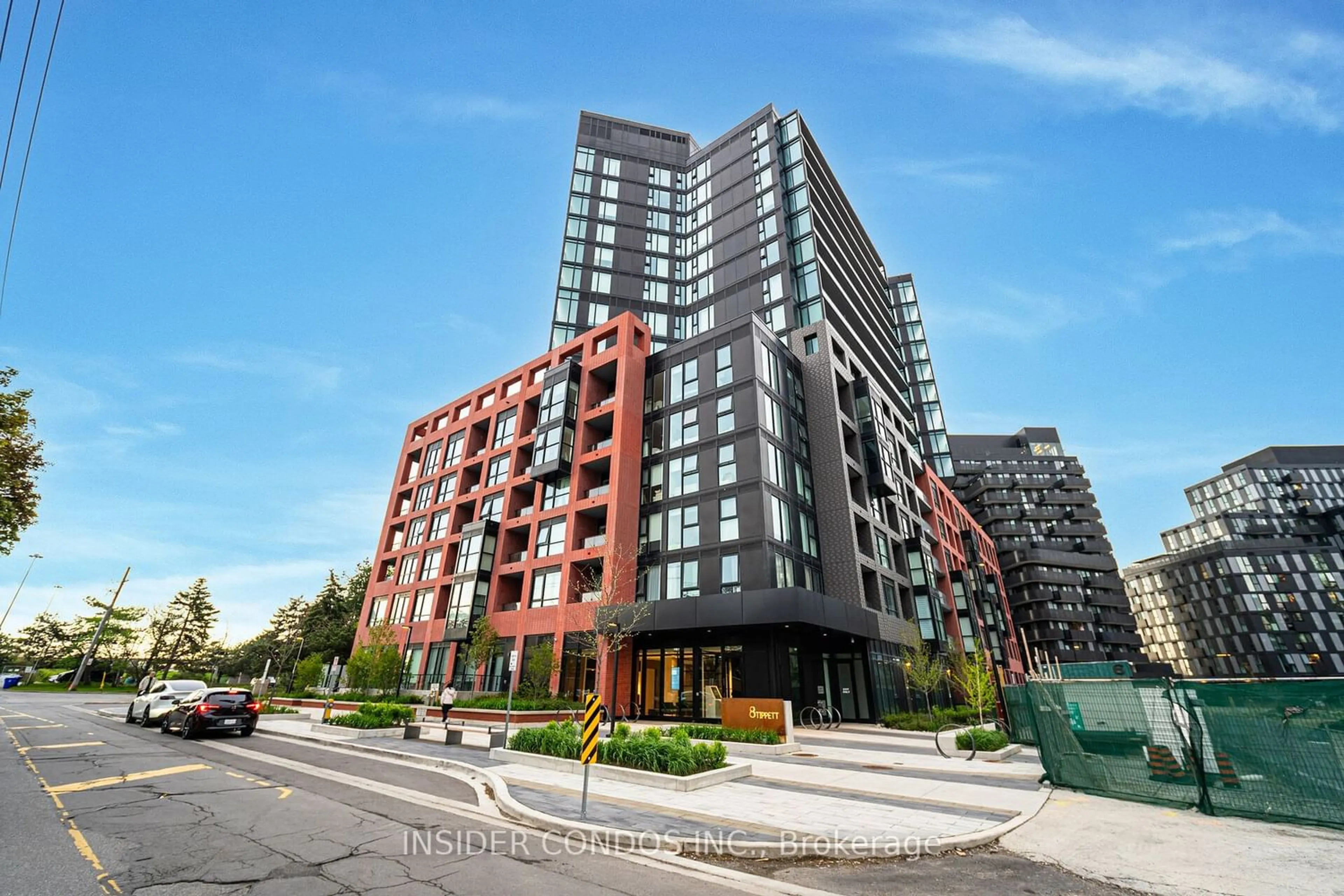 A pic from exterior of the house or condo for 8 Tippett Rd #327, Toronto Ontario M3H 0E7