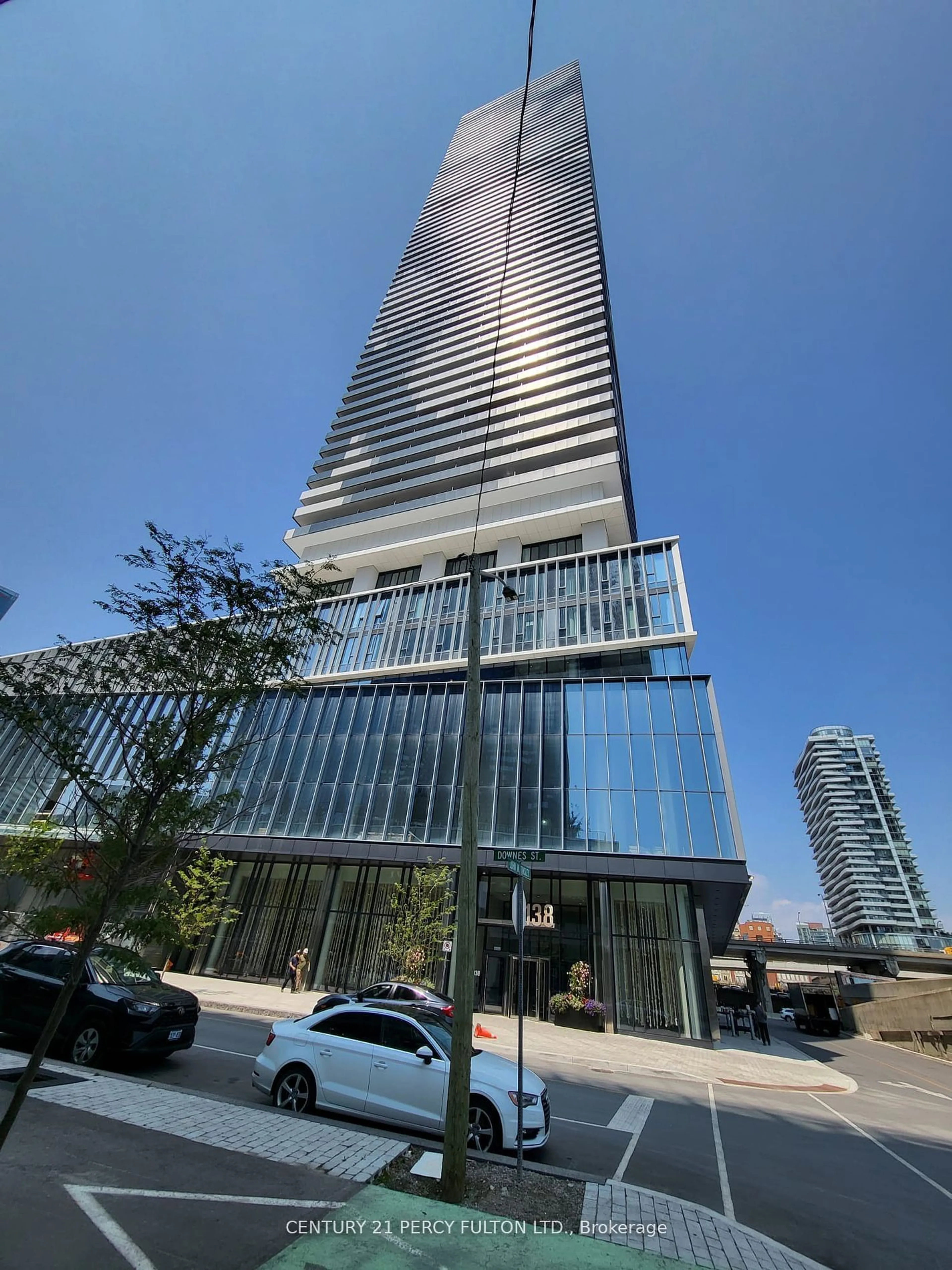 A pic from exterior of the house or condo for 138 Downes St #5310, Toronto Ontario M5E 0E4