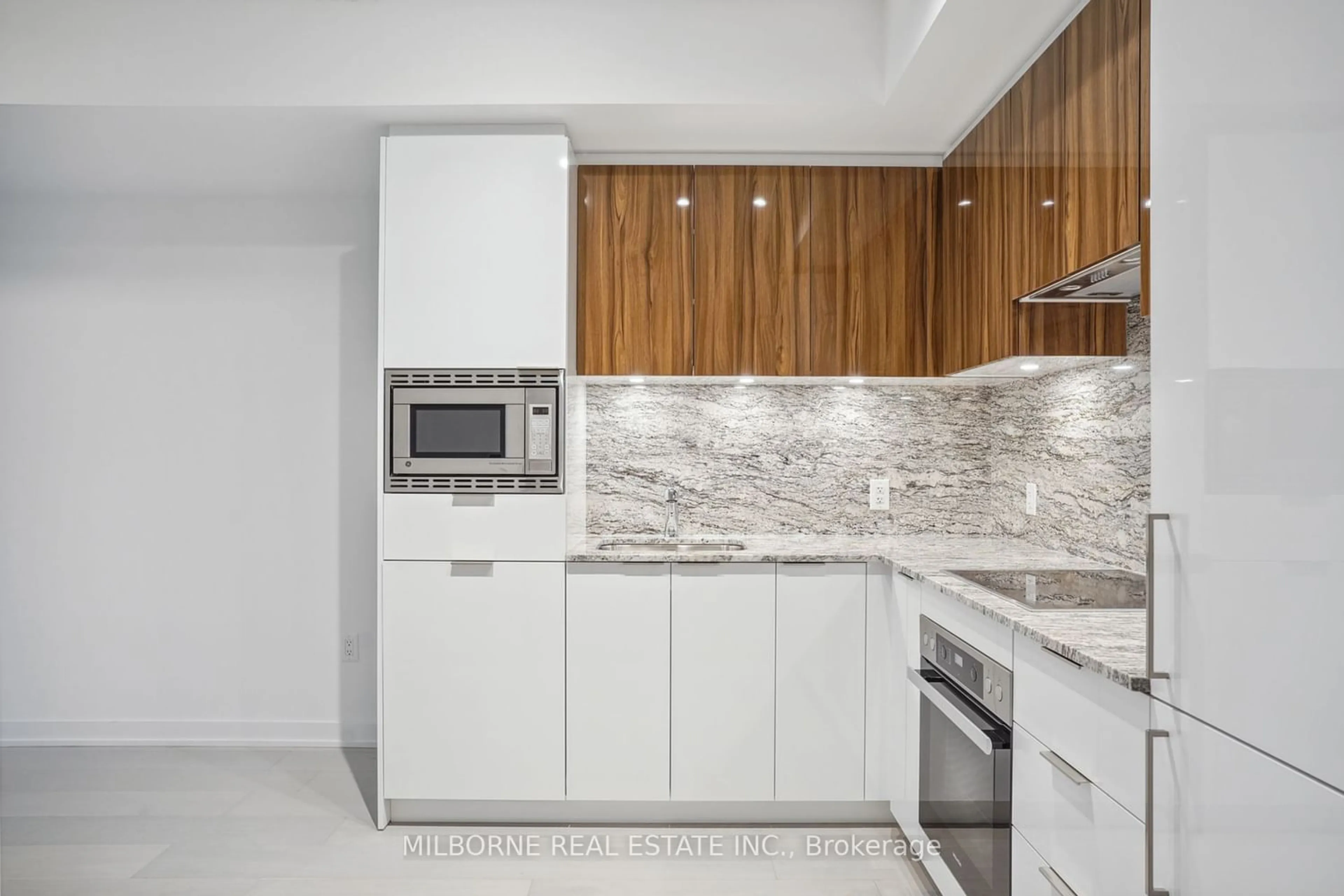 Kitchen, ceramic floors, mountain for 20 O'neill Rd #532, Toronto Ontario M3C 0R2