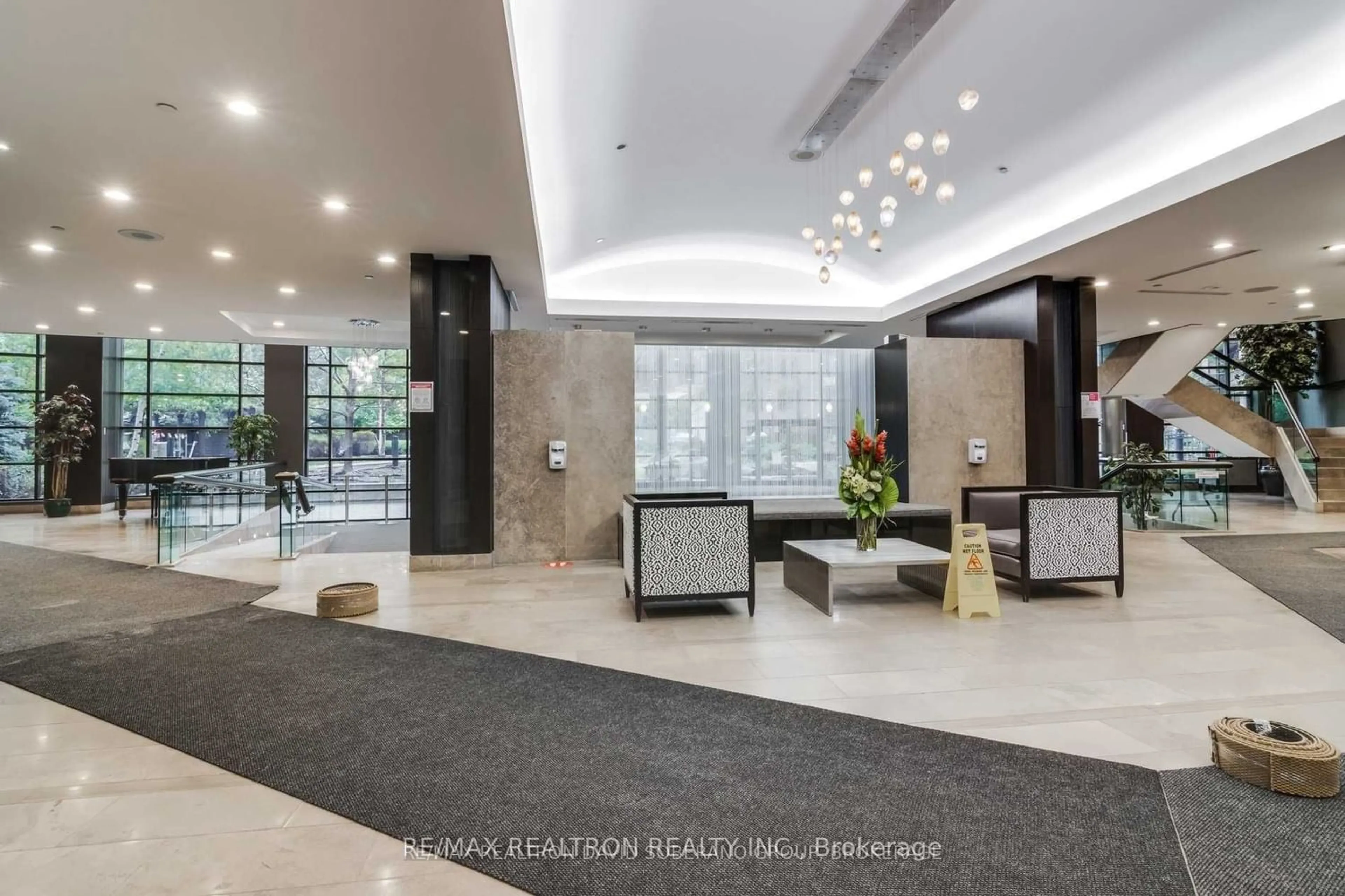Indoor lobby for 33 Sheppard Ave #1400, Toronto Ontario M2N 7K1