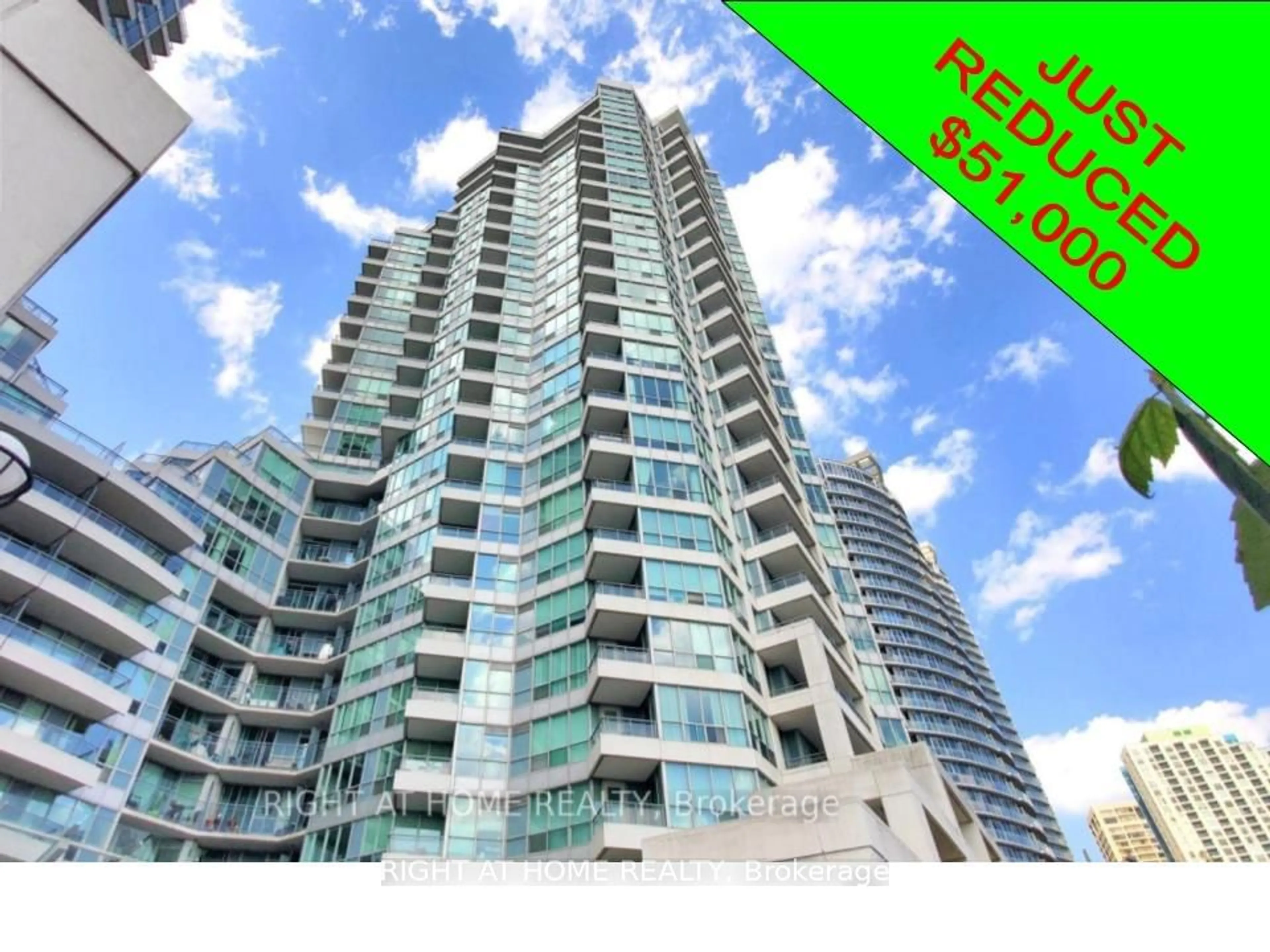 A pic from exterior of the house or condo for 228 Queens Quay #209, Toronto Ontario M5J 2X1