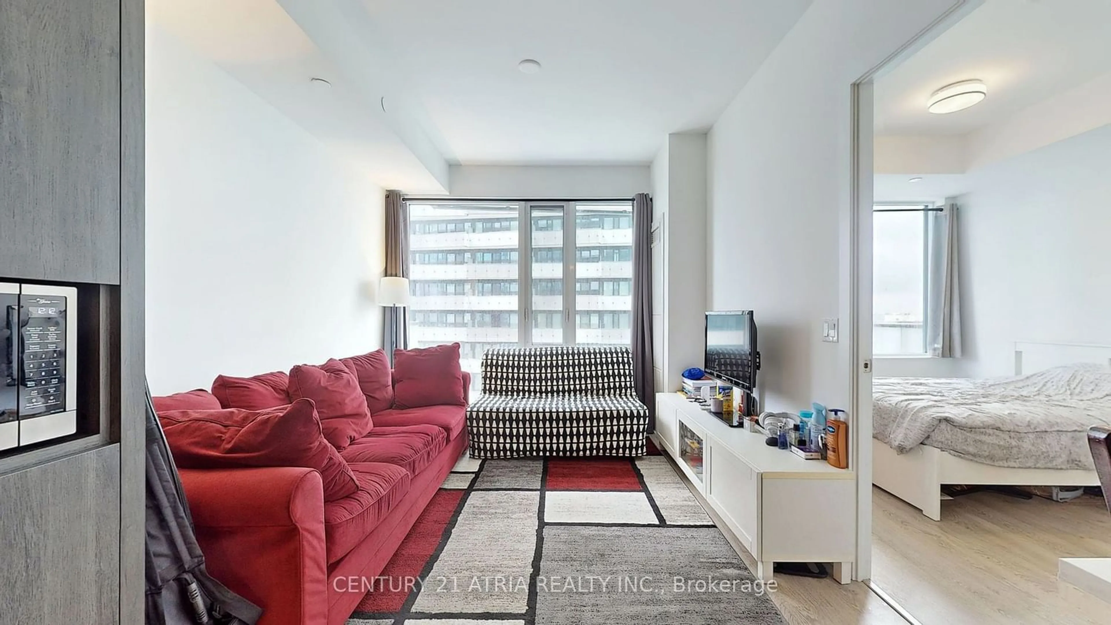 Living room for 470 Front St W #1404, Toronto Ontario M5V 0V6