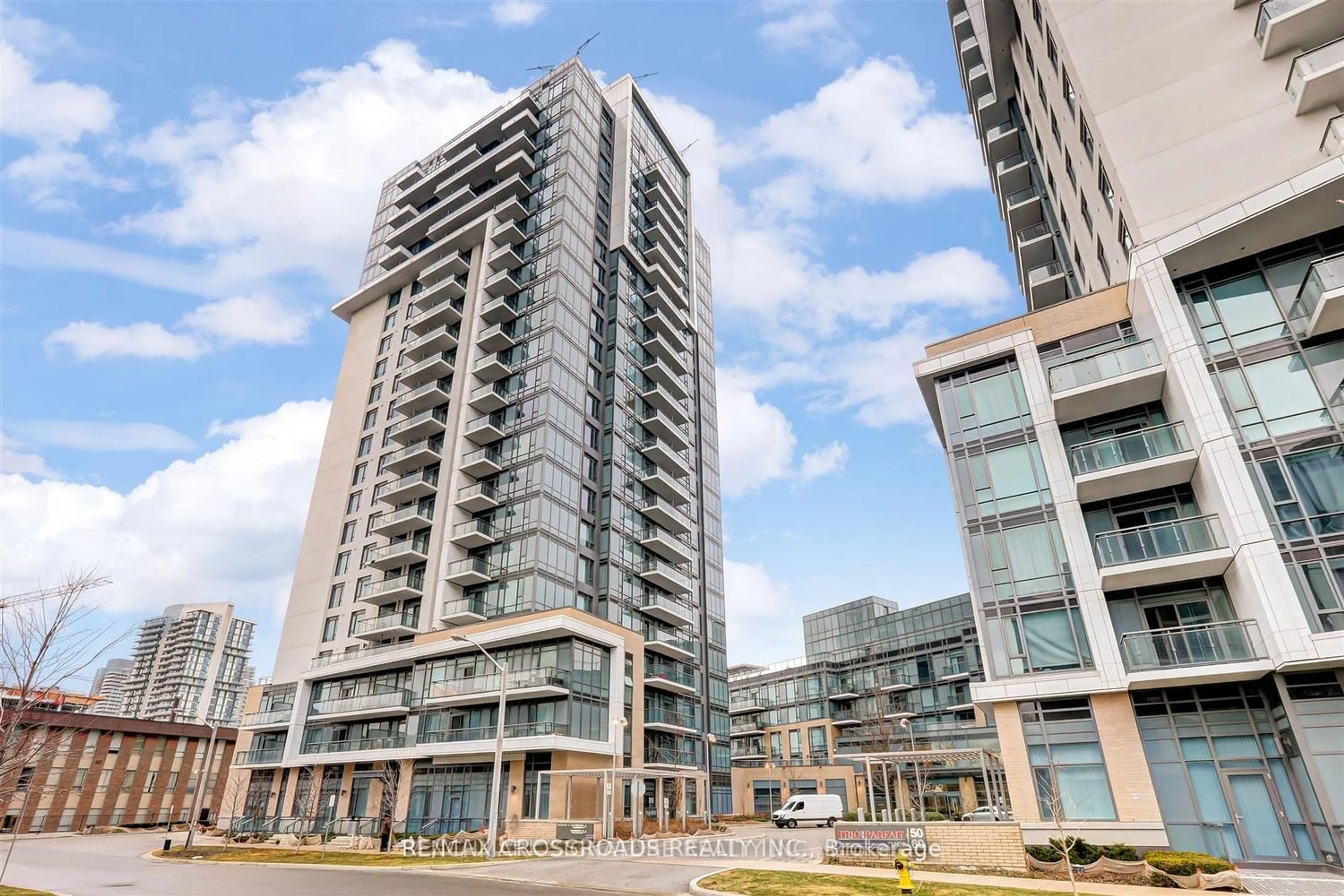 A pic from exterior of the house or condo for 50 Ann O'Reilly Rd #309, Toronto Ontario M2J 0C9