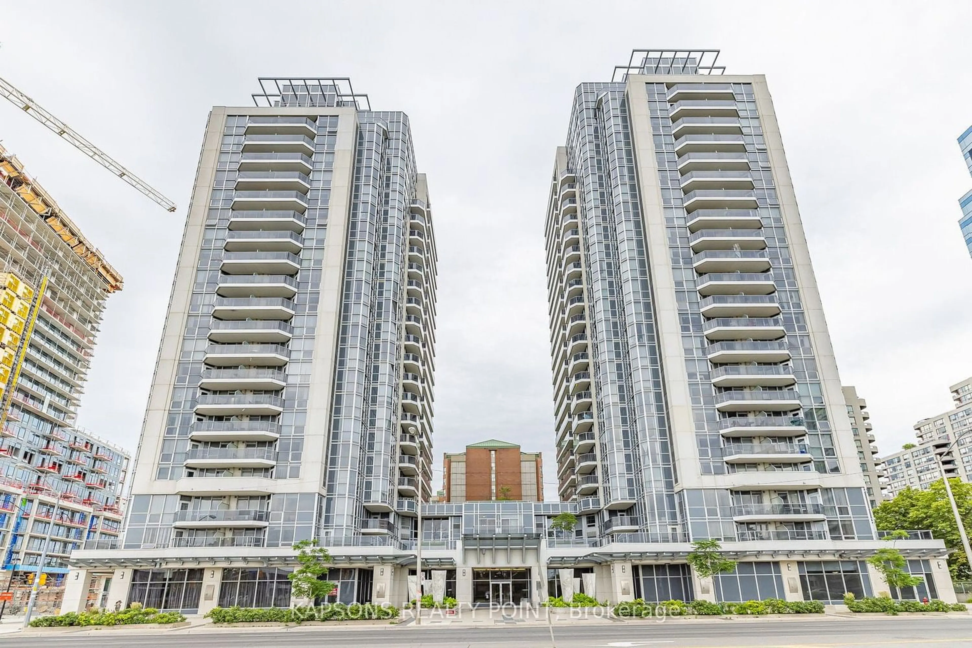 A pic from exterior of the house or condo for 5791 Yonge St #Ph 105, Toronto Ontario M2M 3T9