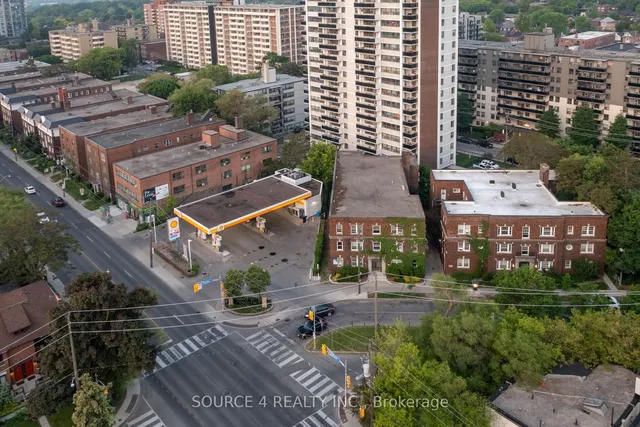 Additional image 3 of 3 Claxton Blvd