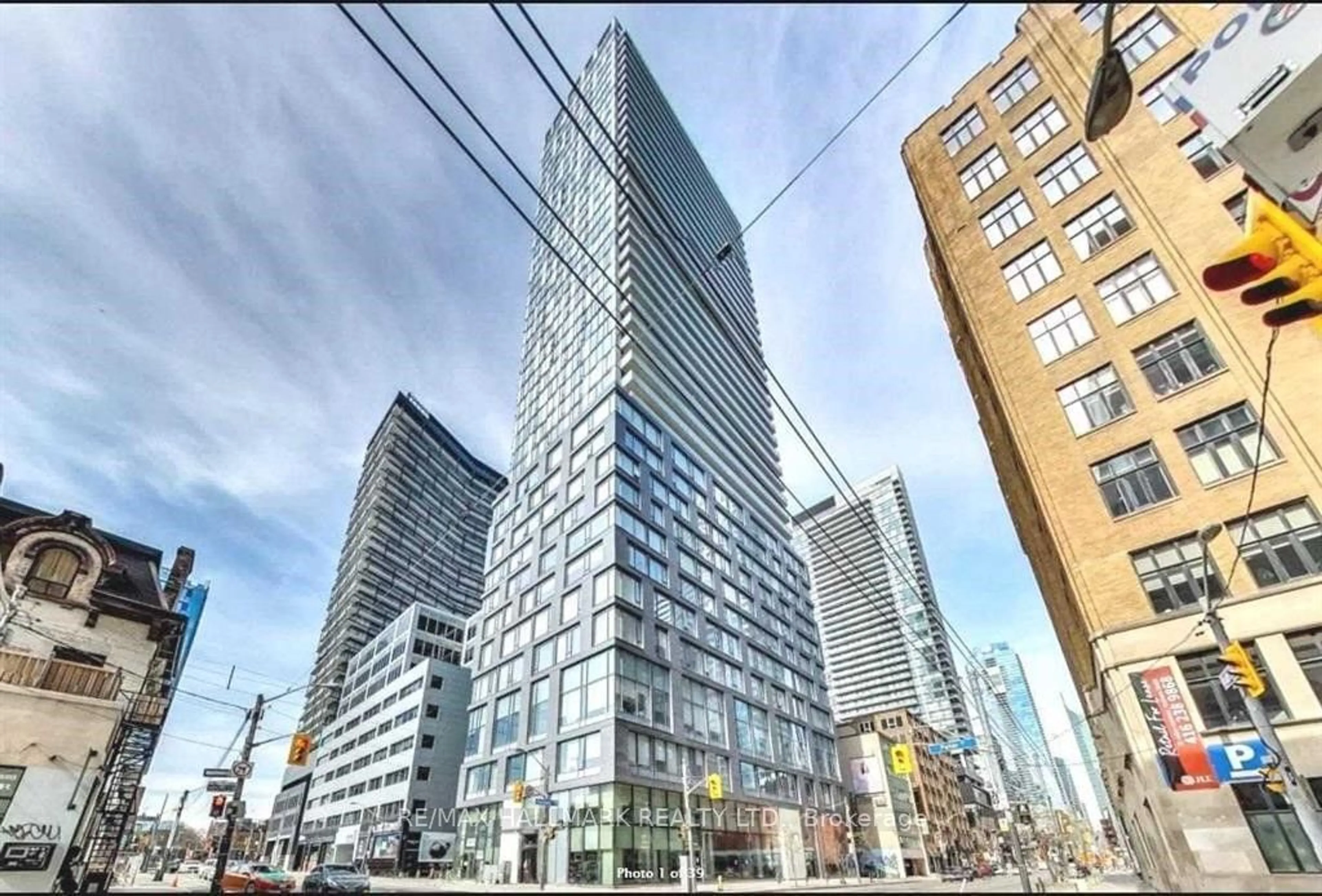 A pic from exterior of the house or condo for 101 Peter St #1403, Toronto Ontario M5V 2G9