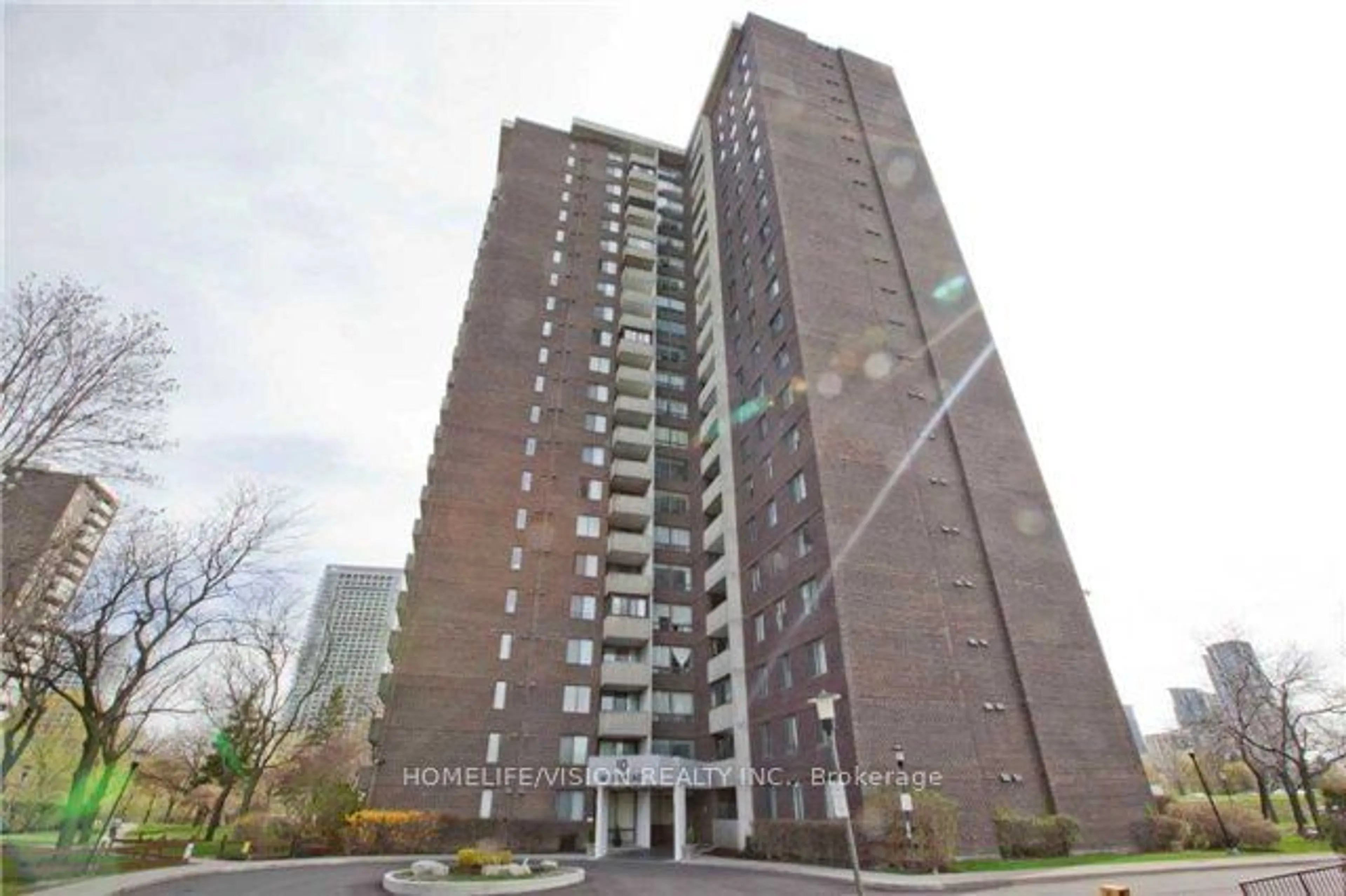 A pic from exterior of the house or condo for 10 Muirhead Rd #301, Toronto Ontario M2J 4P9