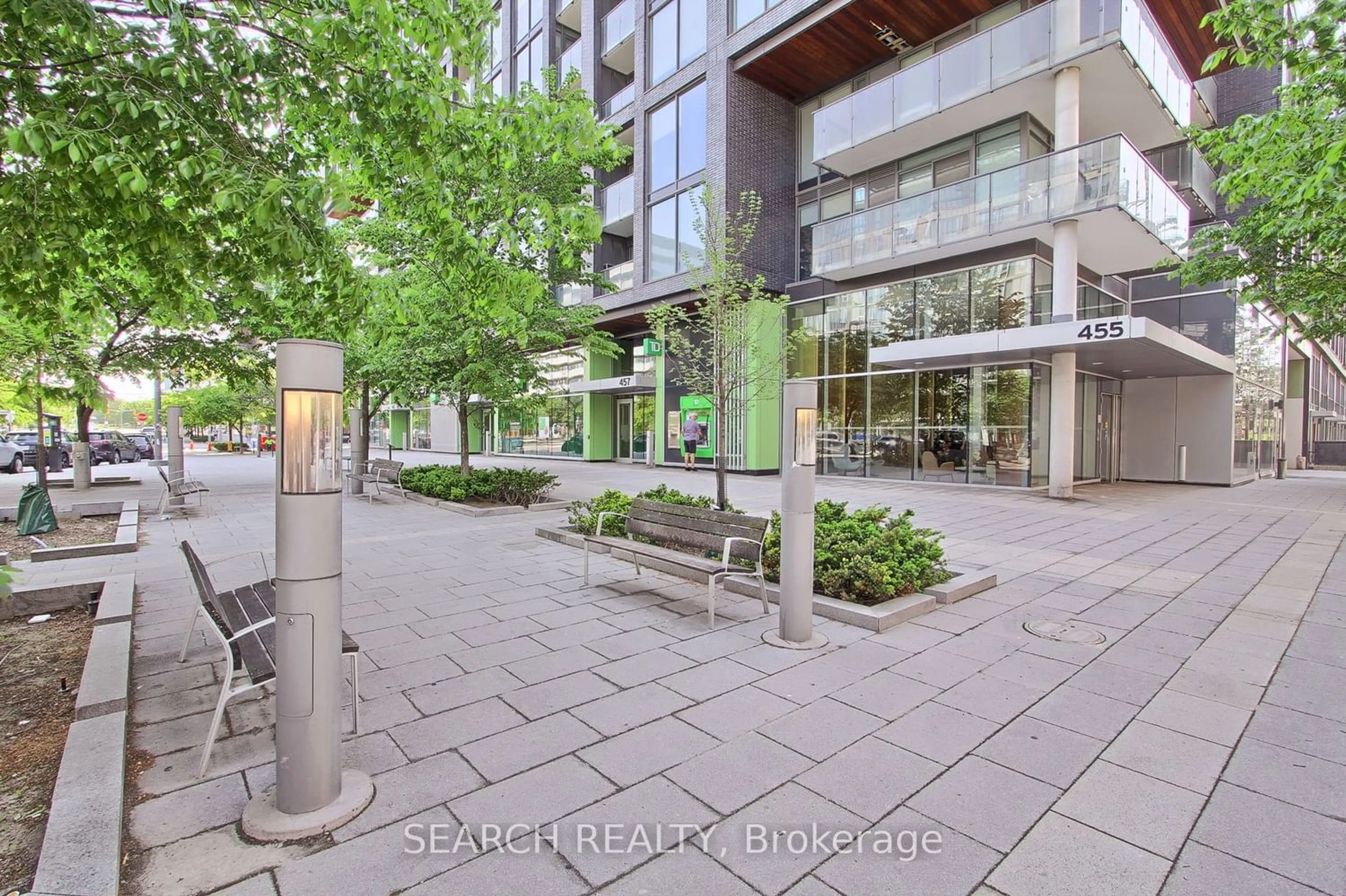 A pic from exterior of the house or condo for 455 Front St #N213, Toronto Ontario M5A 0G2