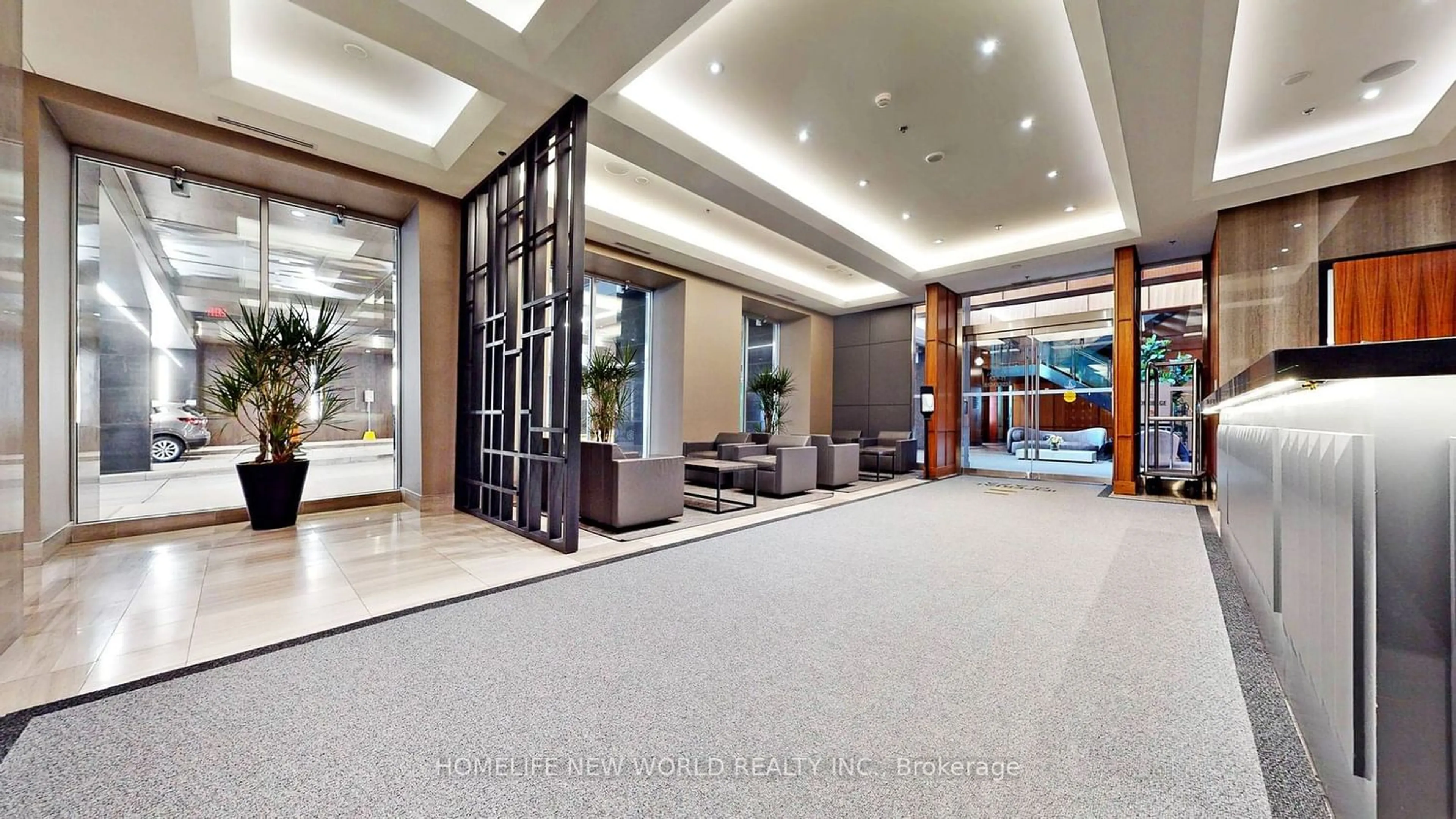 Indoor lobby for 111 St Clair Ave #622, Toronto Ontario M4V 1N5