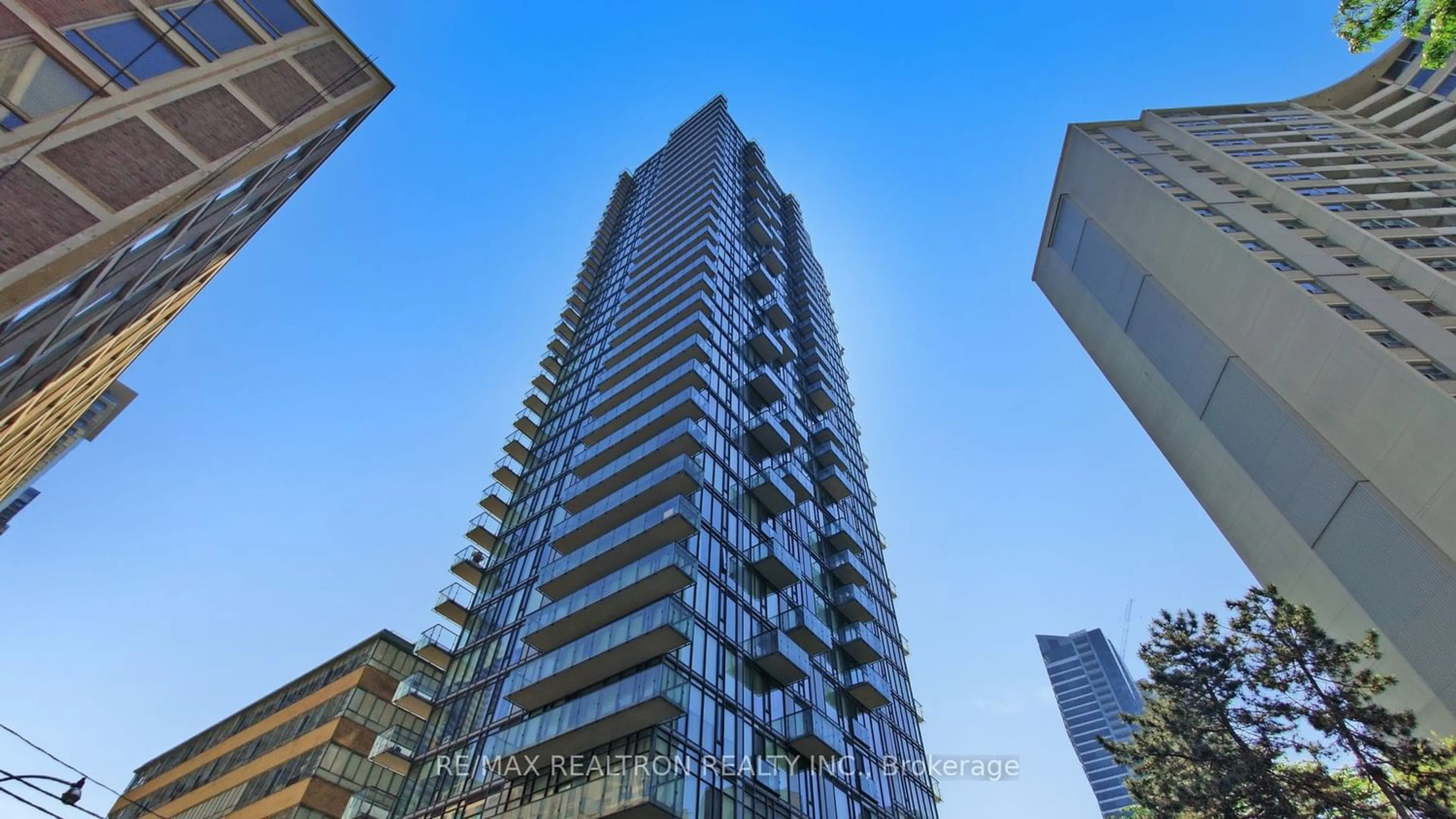 A pic from exterior of the house or condo for 75 St Nicholas St #3208, Toronto Ontario M4Y 0A5