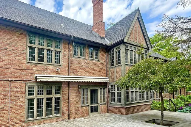 Additional property image - 372 Old Yonge St
