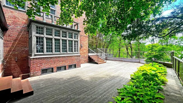 Additional property image - 372 Old Yonge St