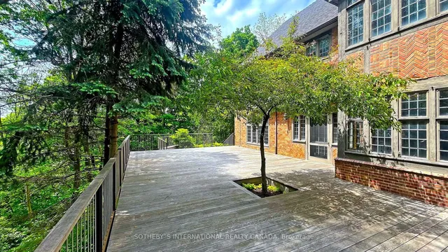 Additional property image - 372 Old Yonge St