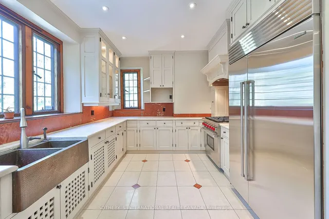 Additional property image - 372 Old Yonge St