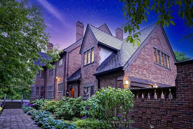 Additional property image - 372 Old Yonge St
