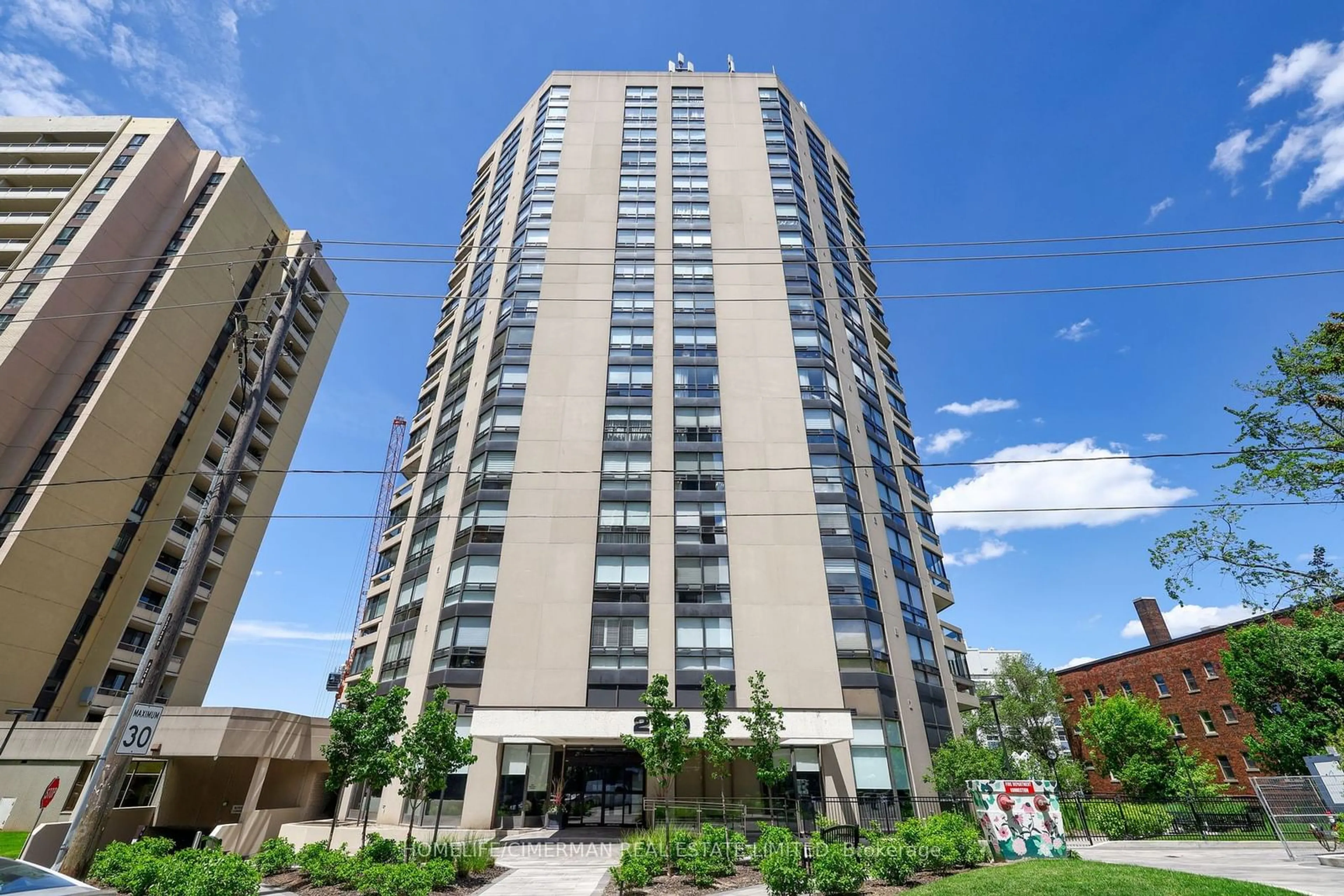 A pic from exterior of the house or condo for 240 Heath St #1002, Toronto Ontario M5P 3L5