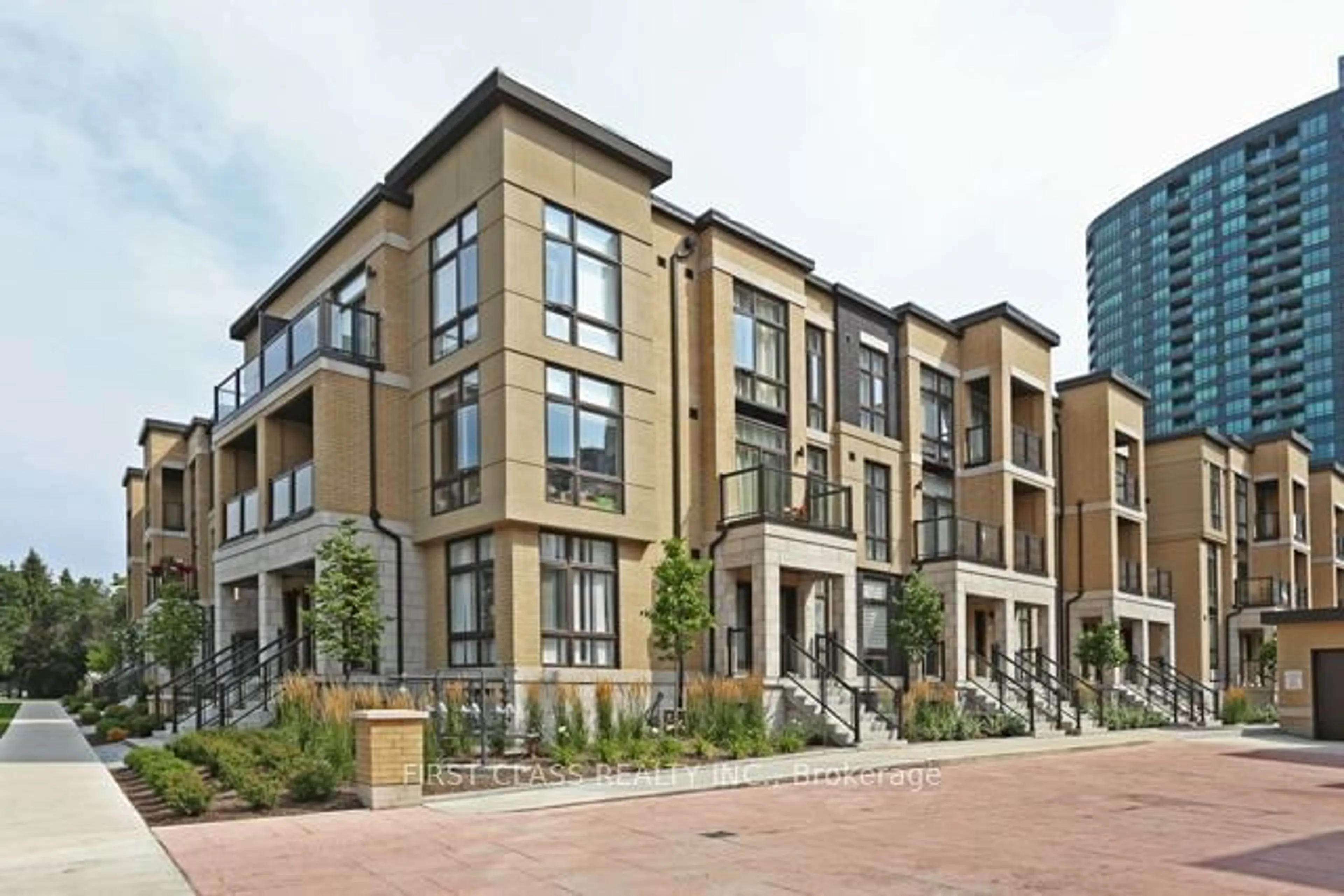 A pic from exterior of the house or condo for 23 Eldora Ave #106, Toronto Ontario M2M 0B5