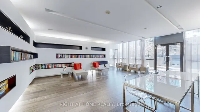 Additional image 7 of 110 Charles St Unit 406
