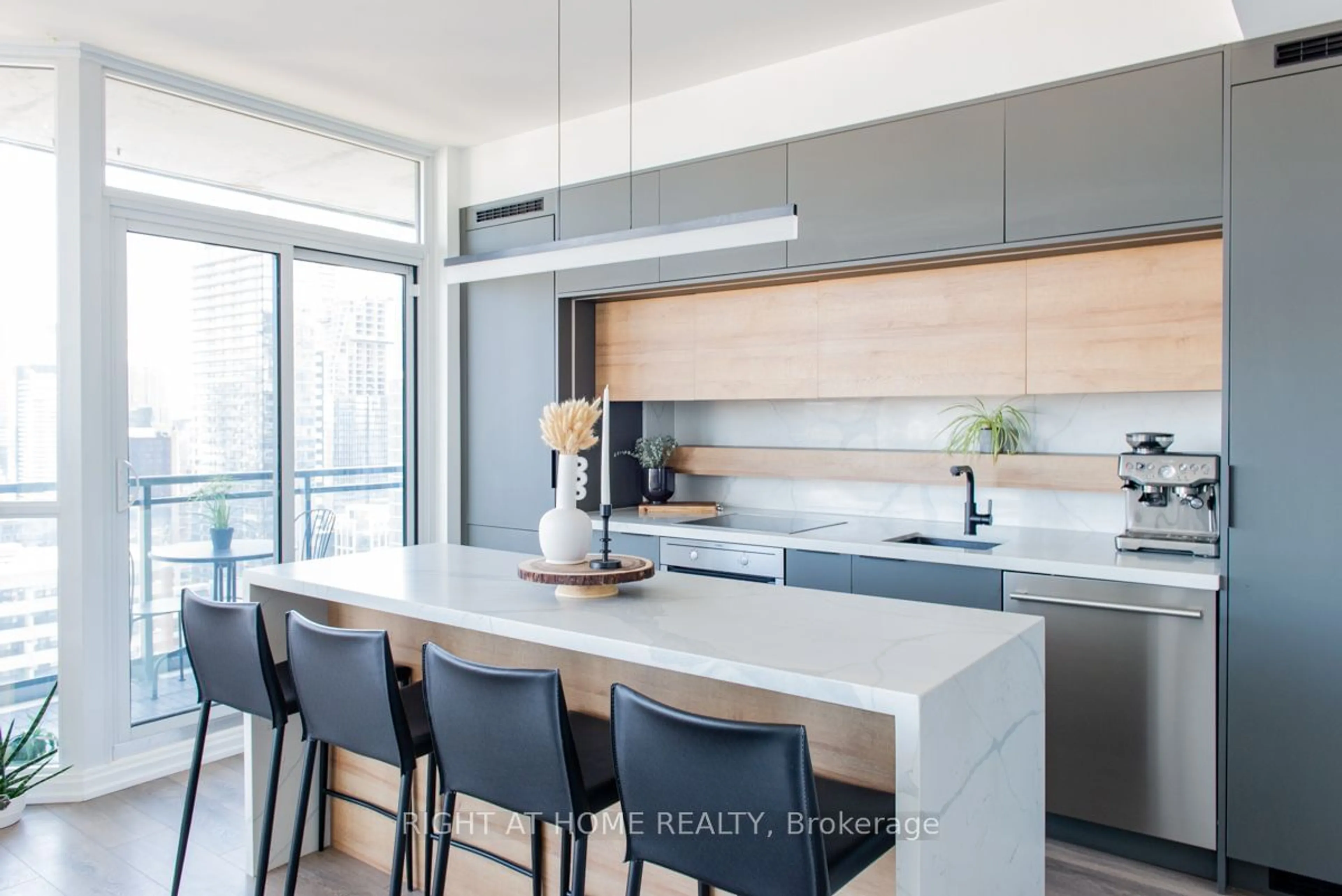 Contemporary kitchen for 45 Charles St #3315, Toronto Ontario M4Y 0B8